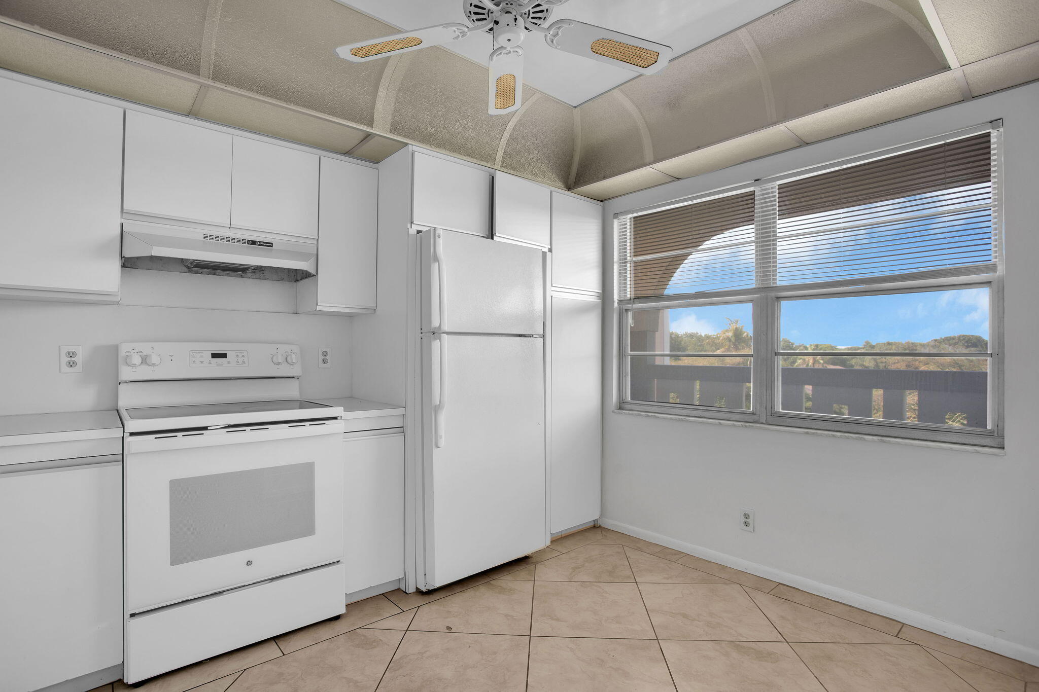 BIMINI VILLAGE E CONDO - Residential