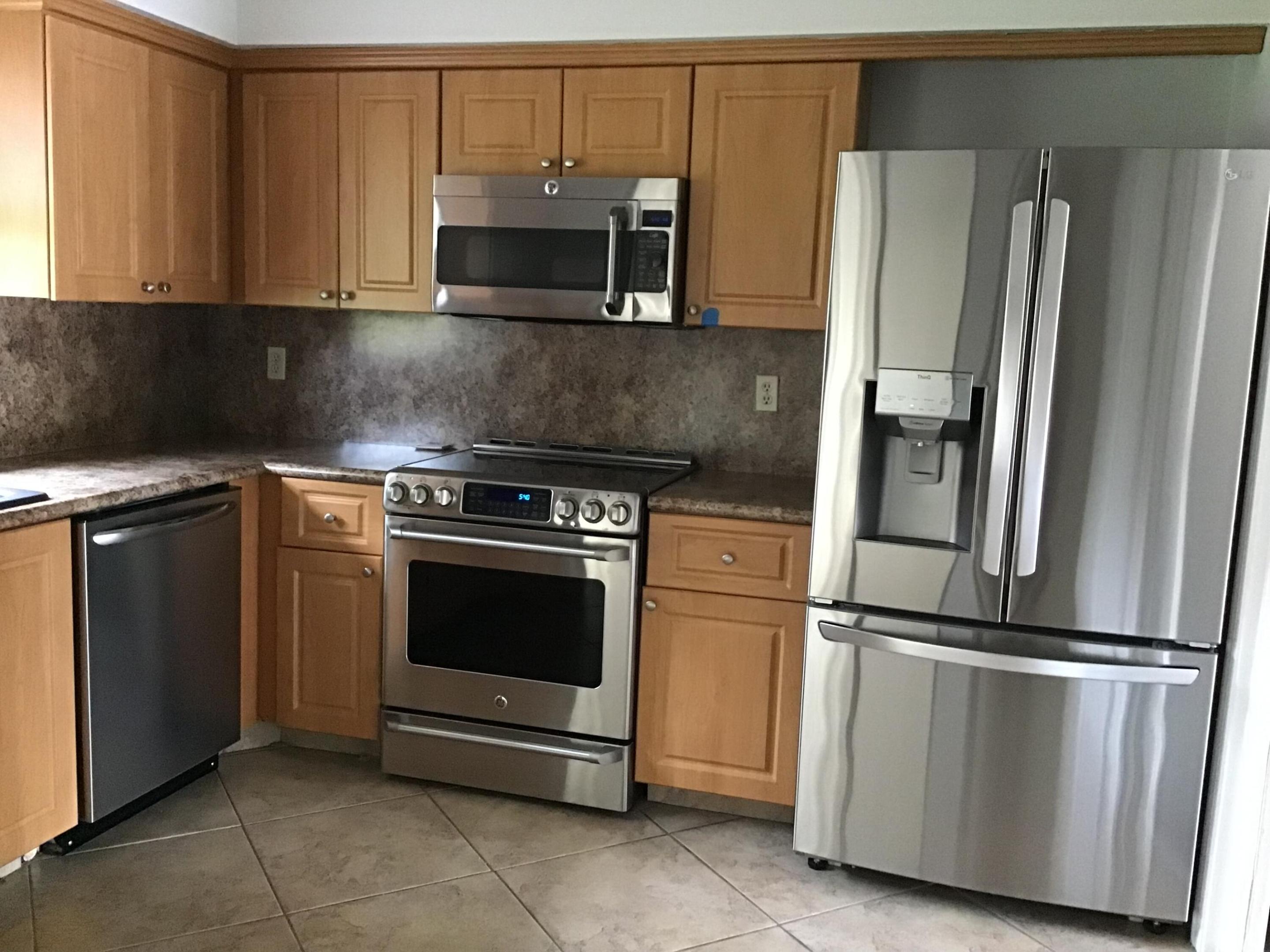 BENT TREE VILLAS WEST CONDO - Residential