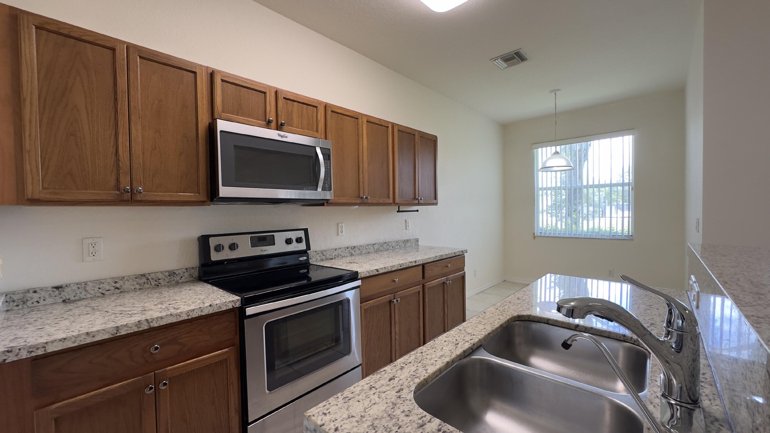 3042 GRANDIFLORA Drive