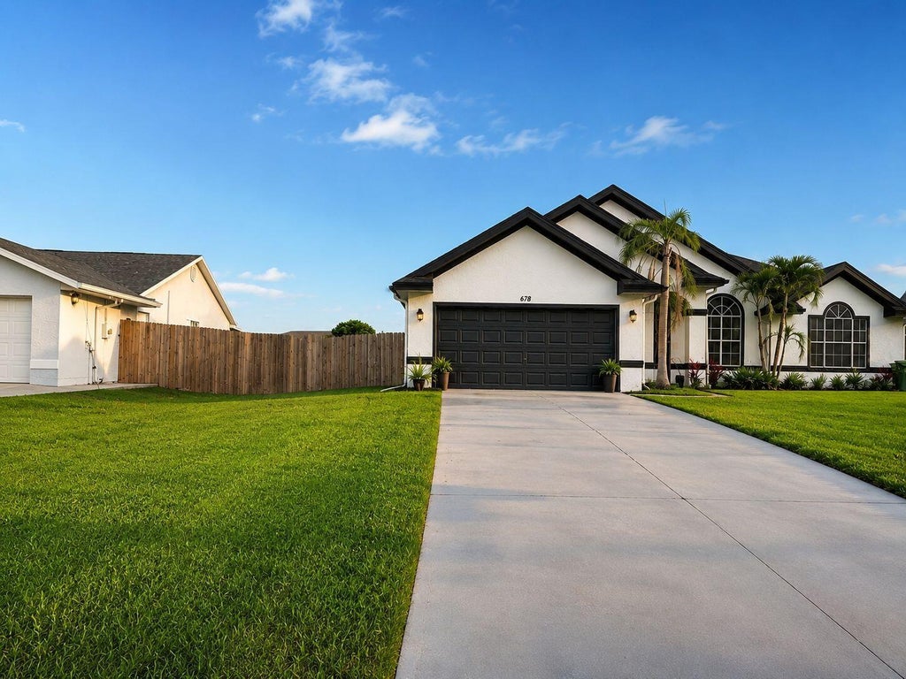 Photo of 678 SW Pueblo Terrace, Port Saint Lucie, FL 34953 (MLS # B26048072)