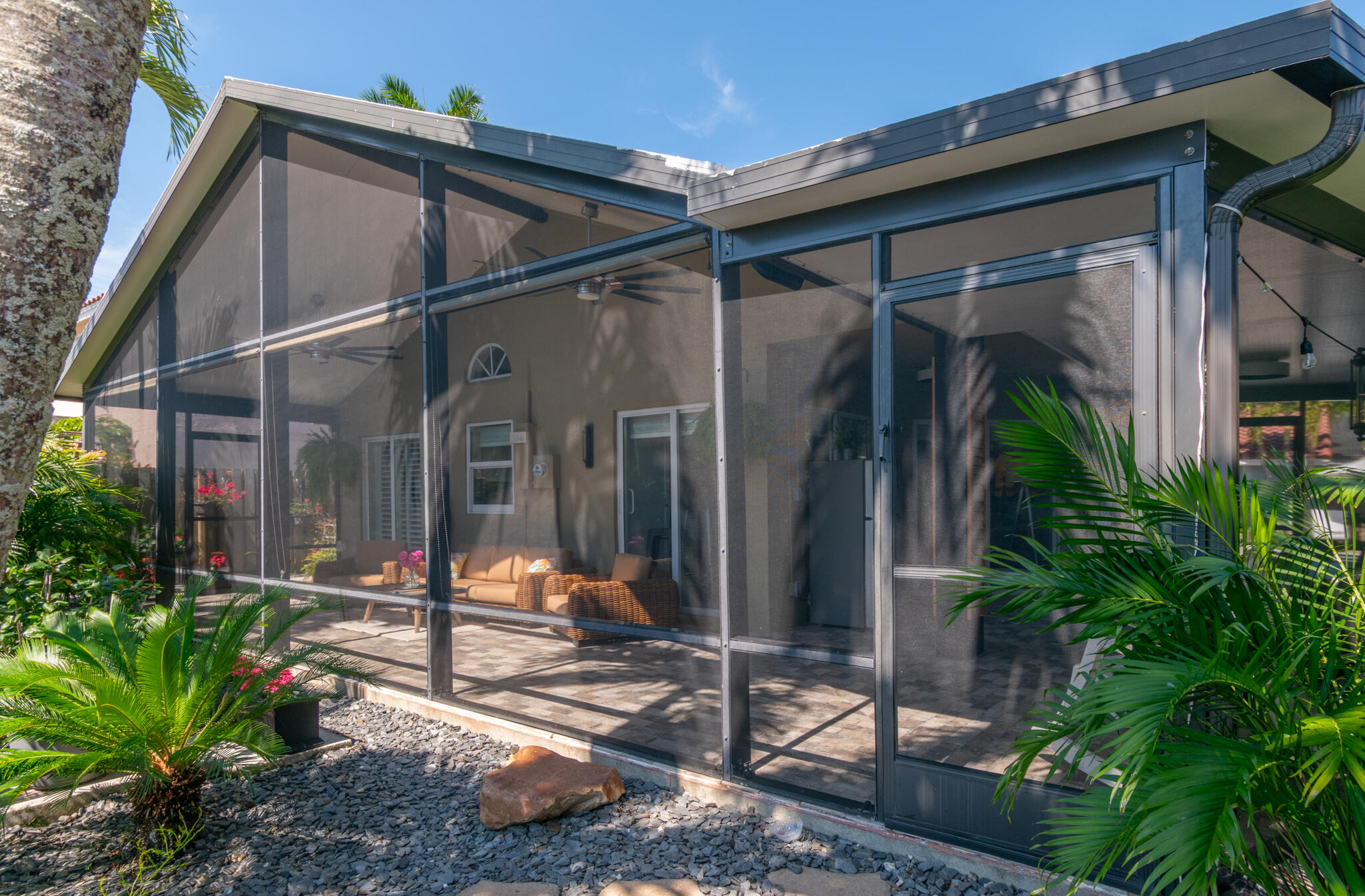 COUNTRY ISLES GARDEN HOMES - Residential