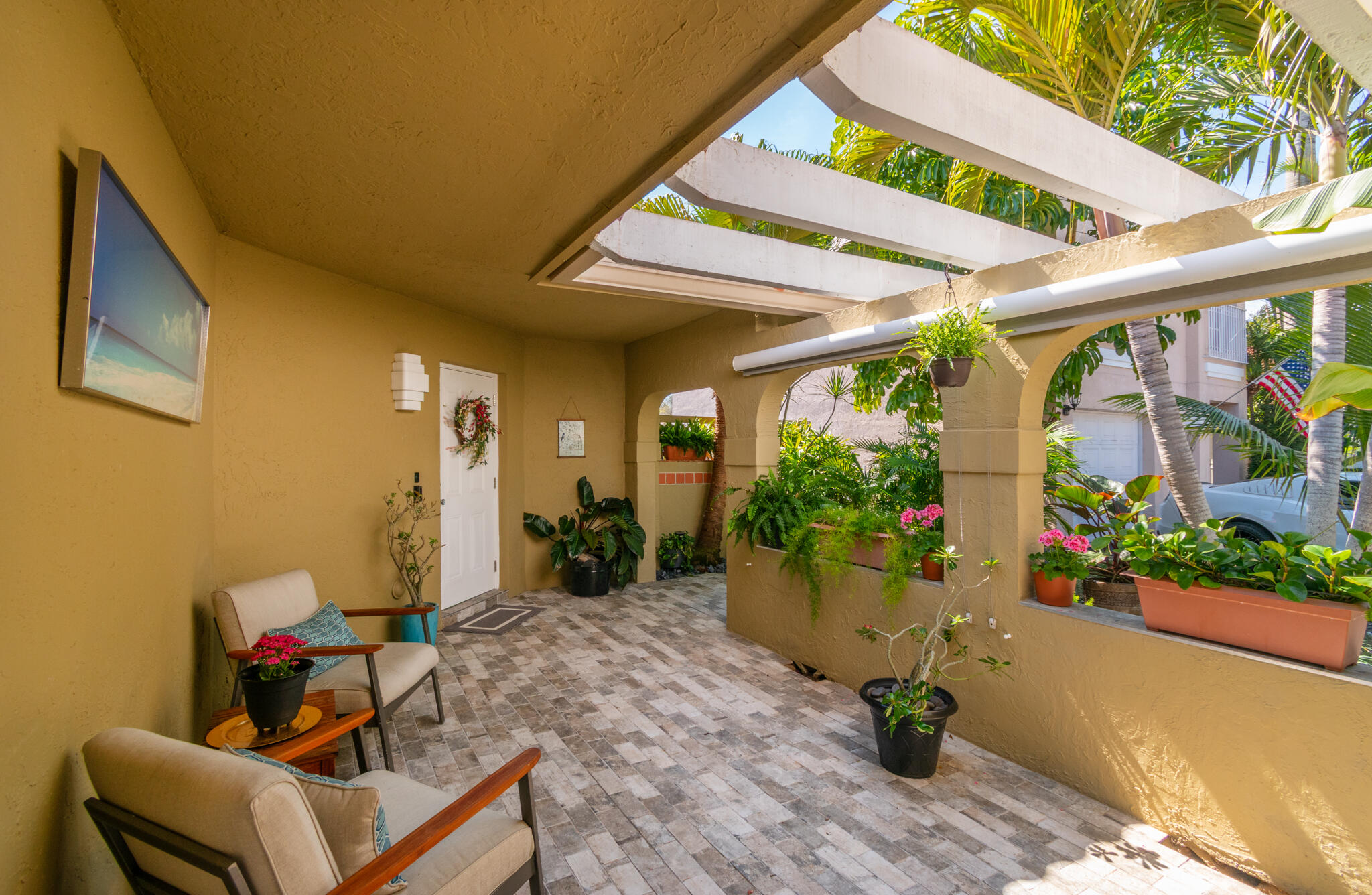 COUNTRY ISLES GARDEN HOMES - Residential