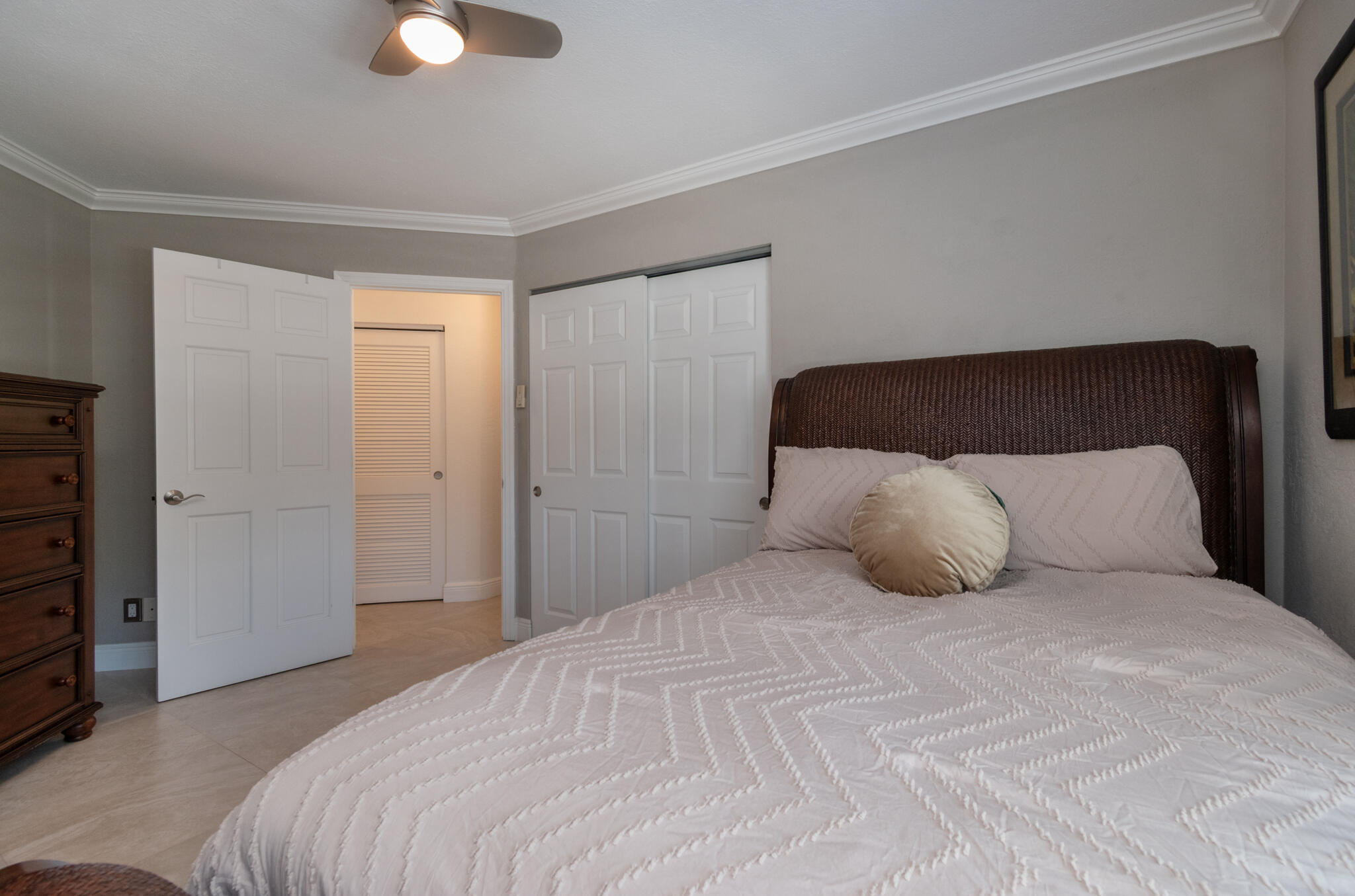 COUNTRY ISLES GARDEN HOMES - Residential