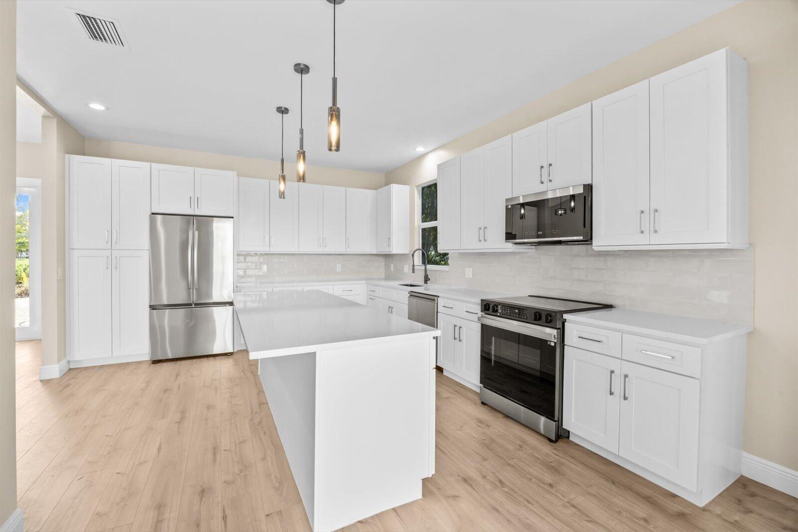 CALLAWAY PLACE - Residential