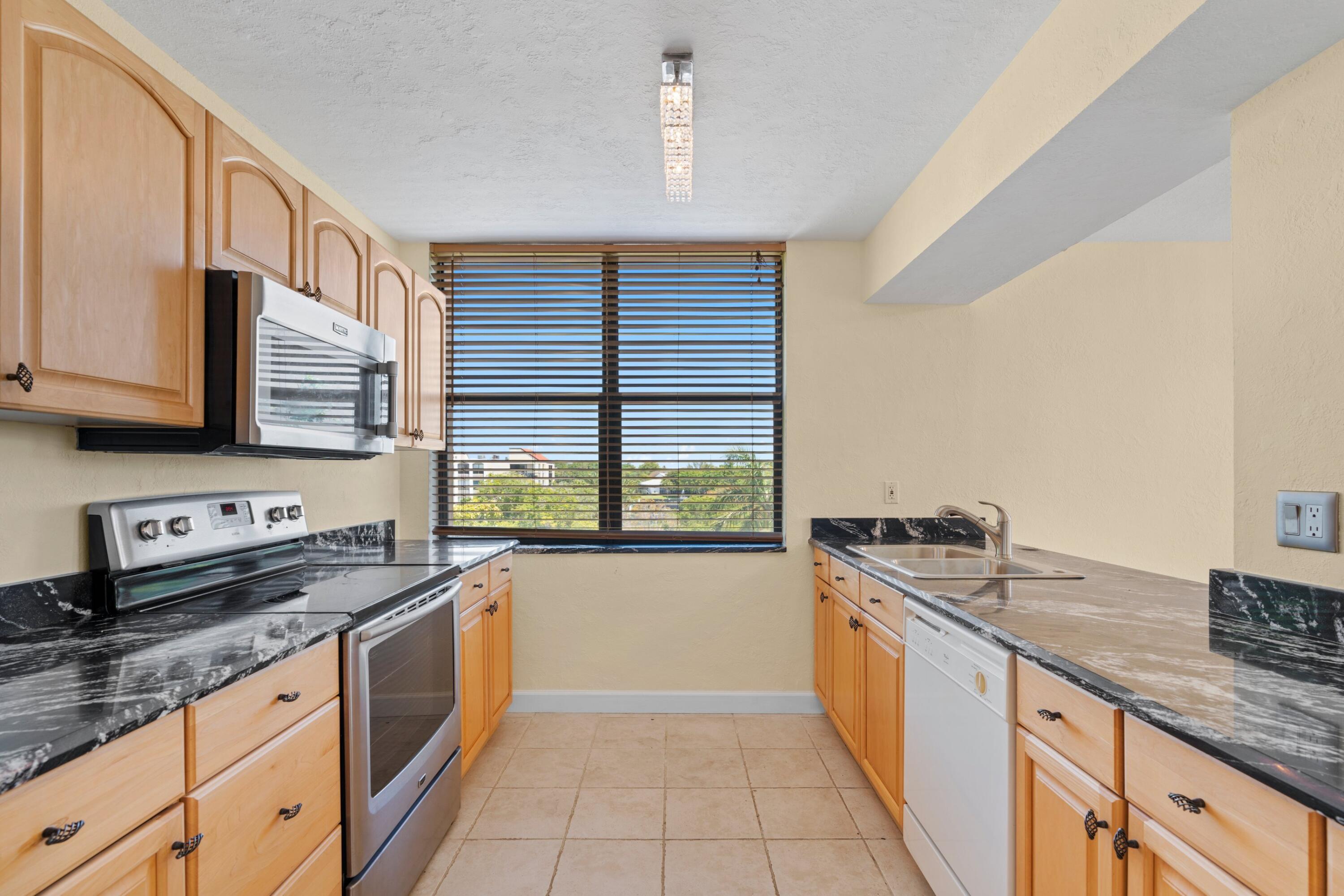 750 Egret Circle 6501
