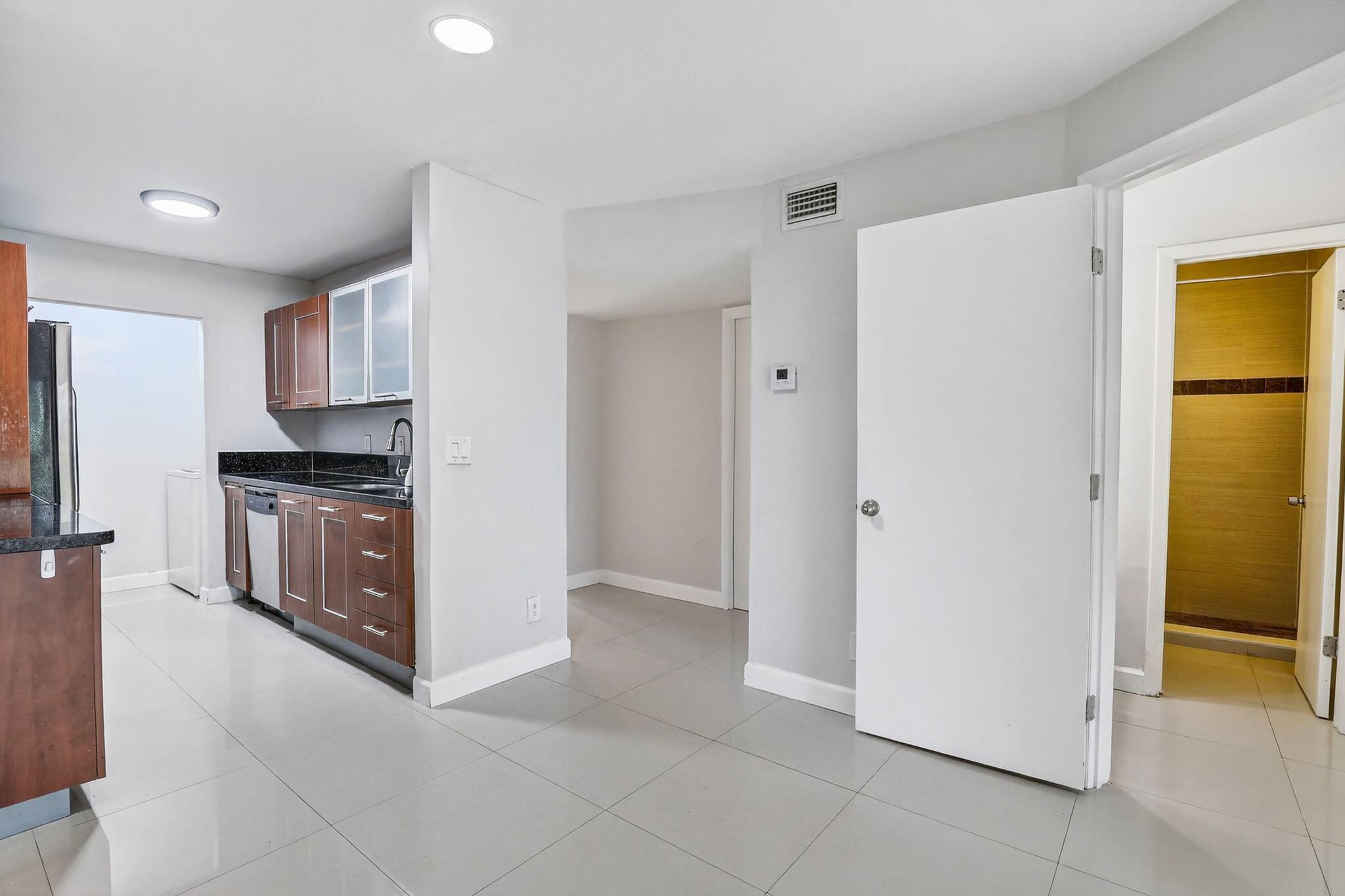 PRESERVE AT AVERY LAKES - Residential