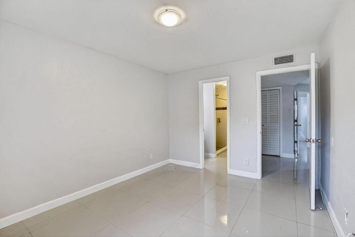 PRESERVE AT AVERY LAKES - Residential