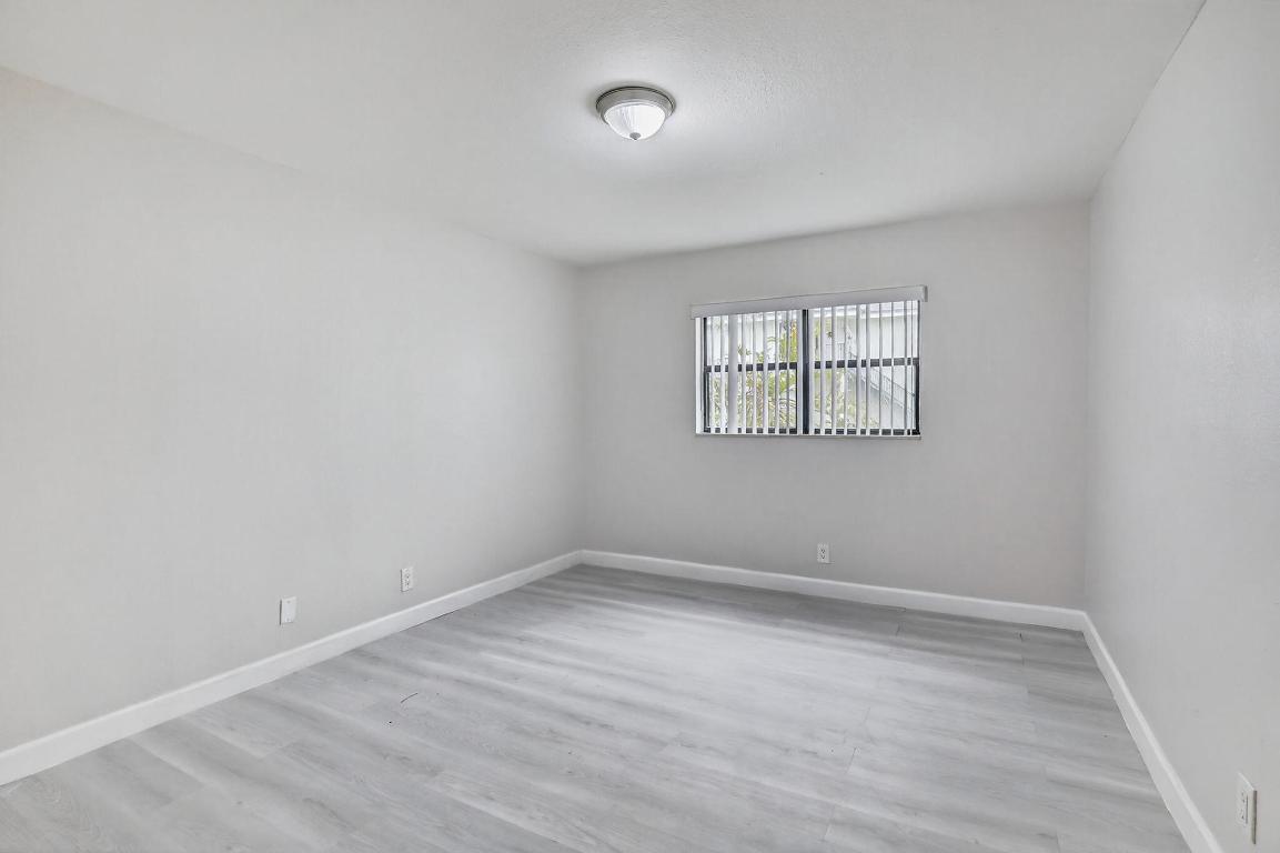 PRESERVE AT AVERY LAKES - Residential