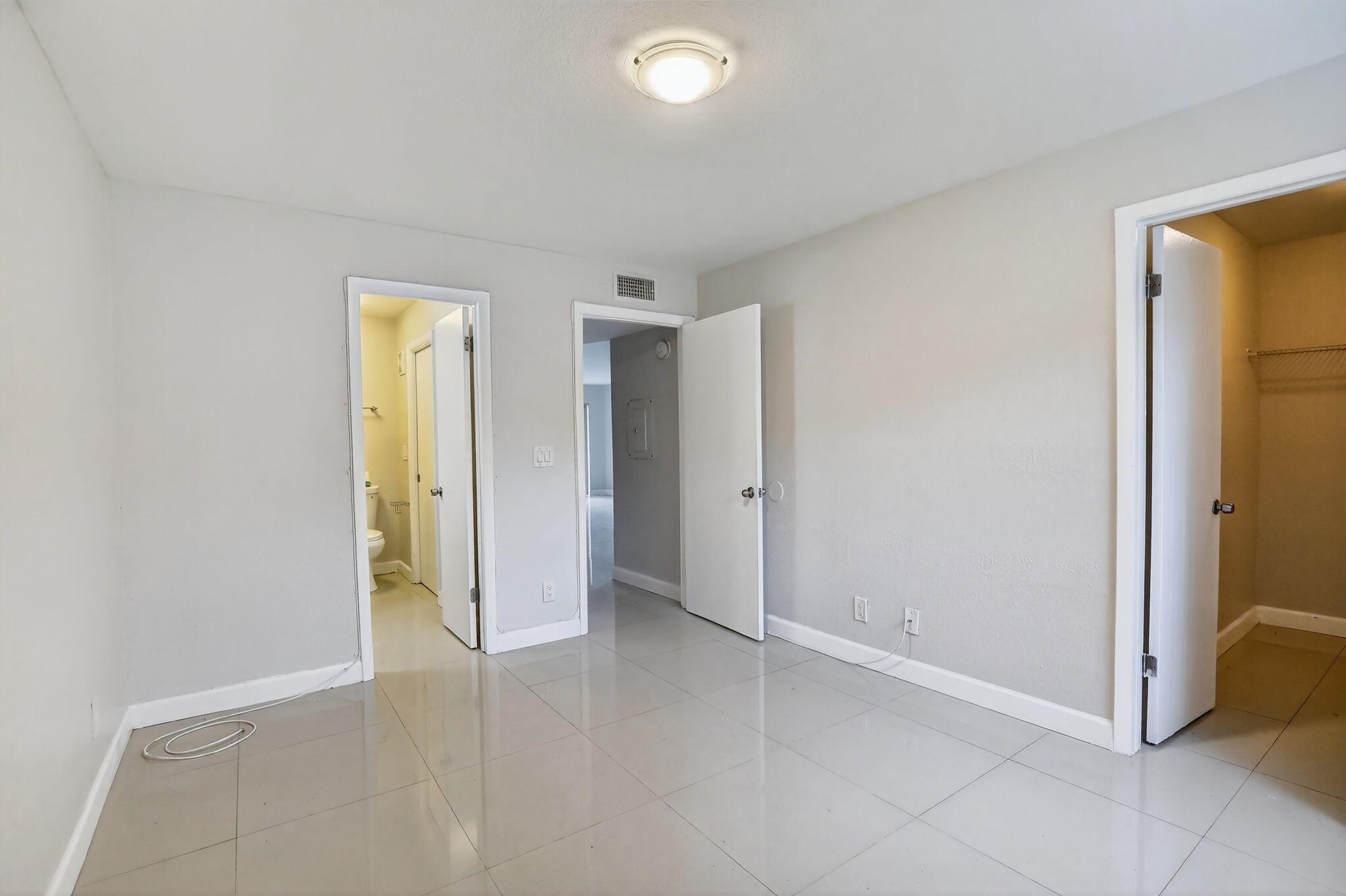 PRESERVE AT AVERY LAKES - Residential