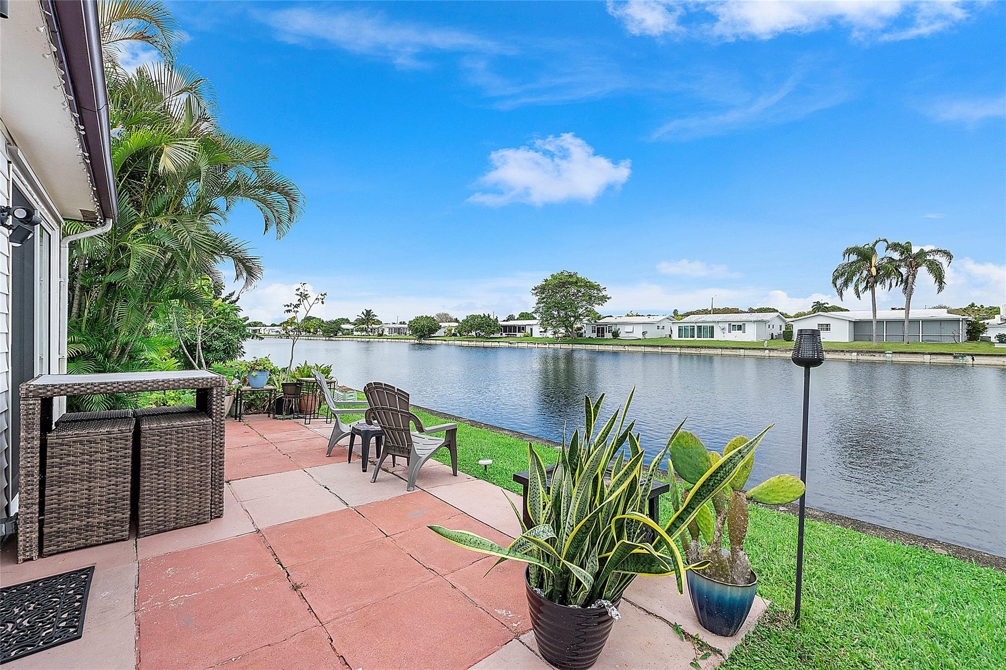 8103 NW 58th Pl