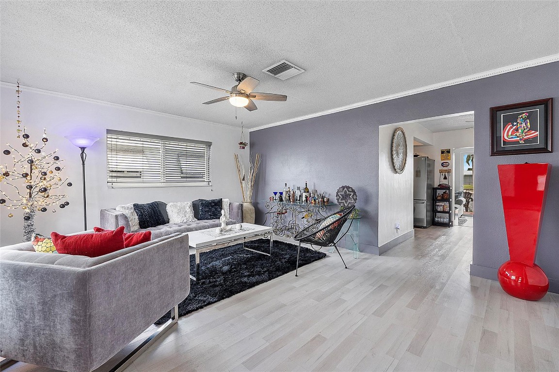 Mainlands Of Tamarac Lake - Residential