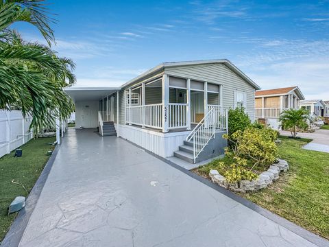 A home in Deerfield Beach