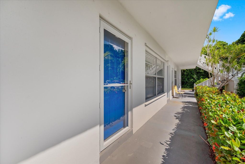 Photo of 2929 SE Ocean Boulevard #2, Stuart, FL 34996 (MLS # R11009360)