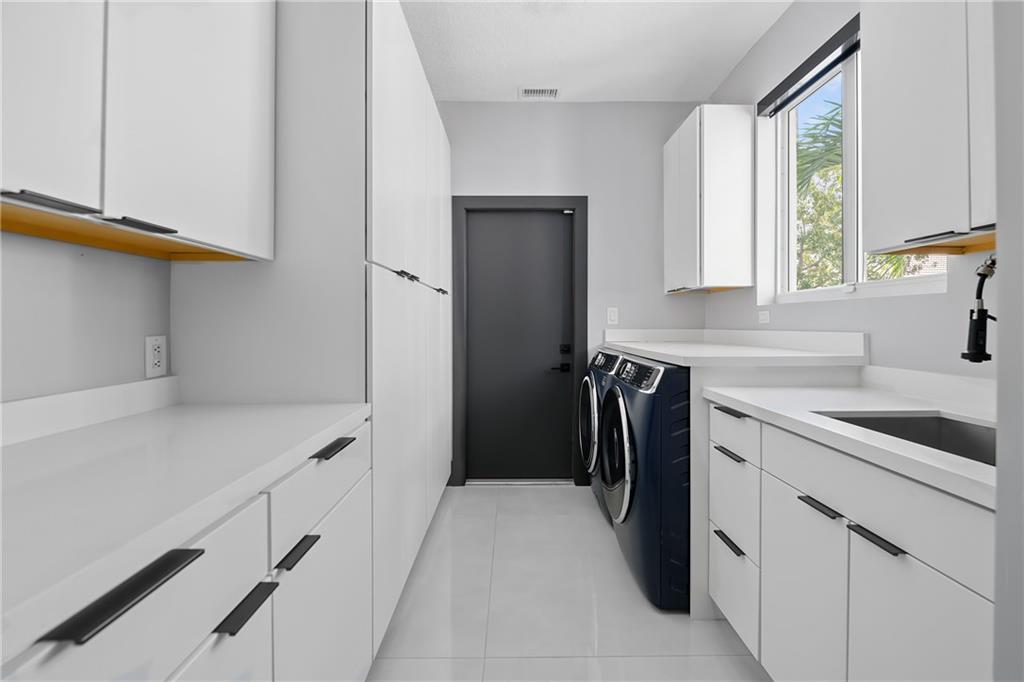 Royal Oak Landing Sec 03 - Residential Lease