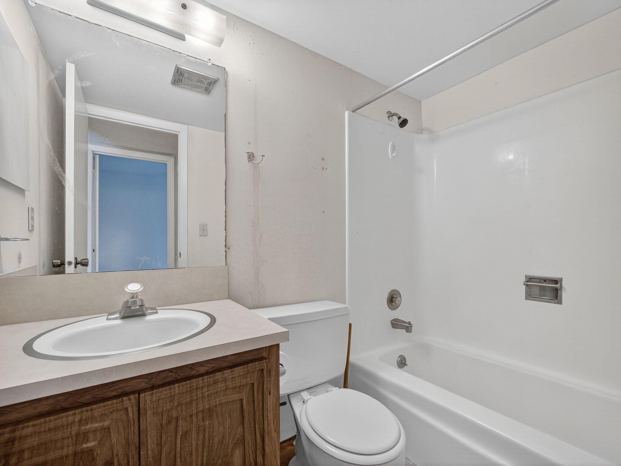 Little Club - Residential