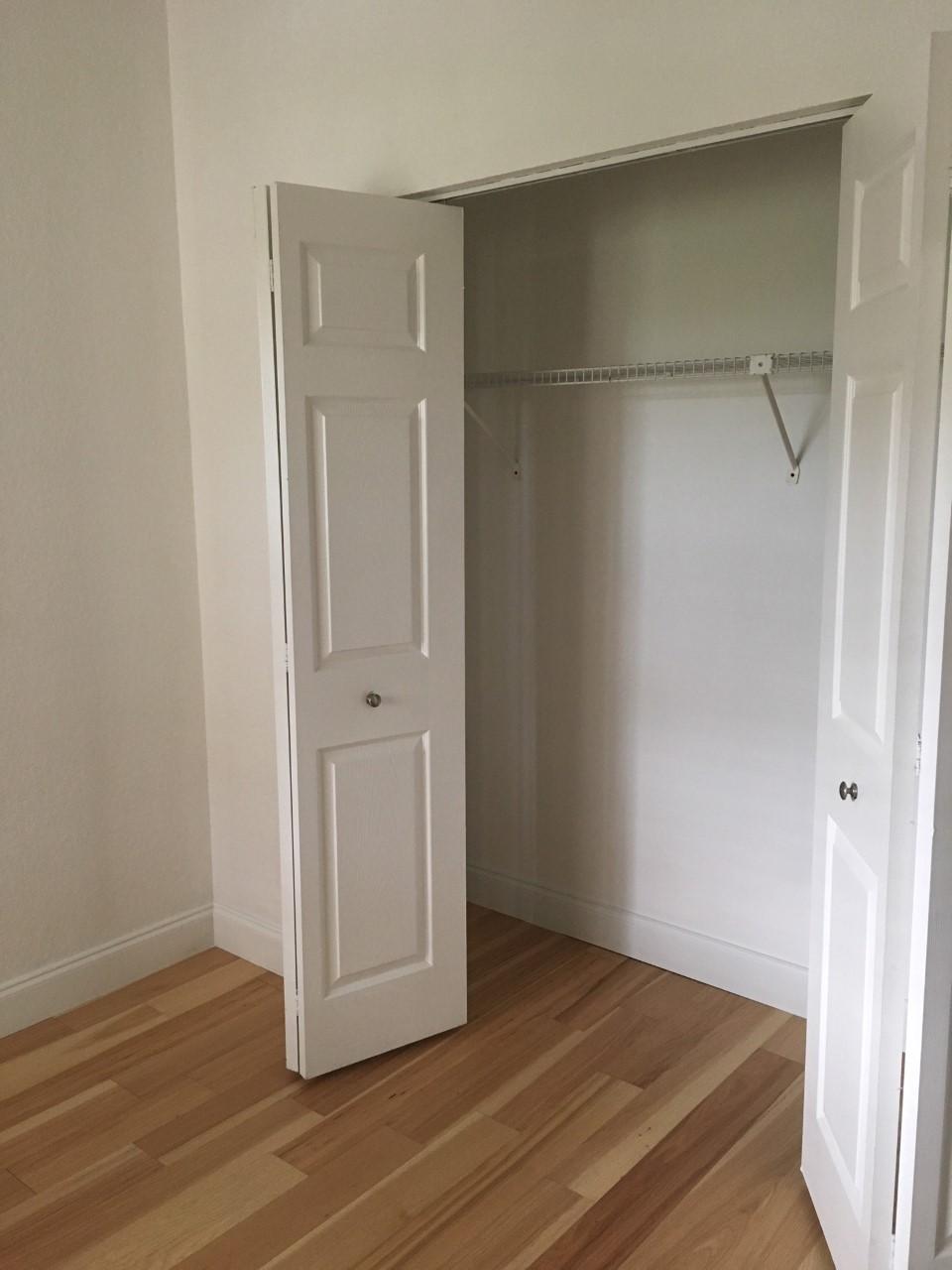 WATERS EDGE AT DEERFIELD CONDO - Residential Lease