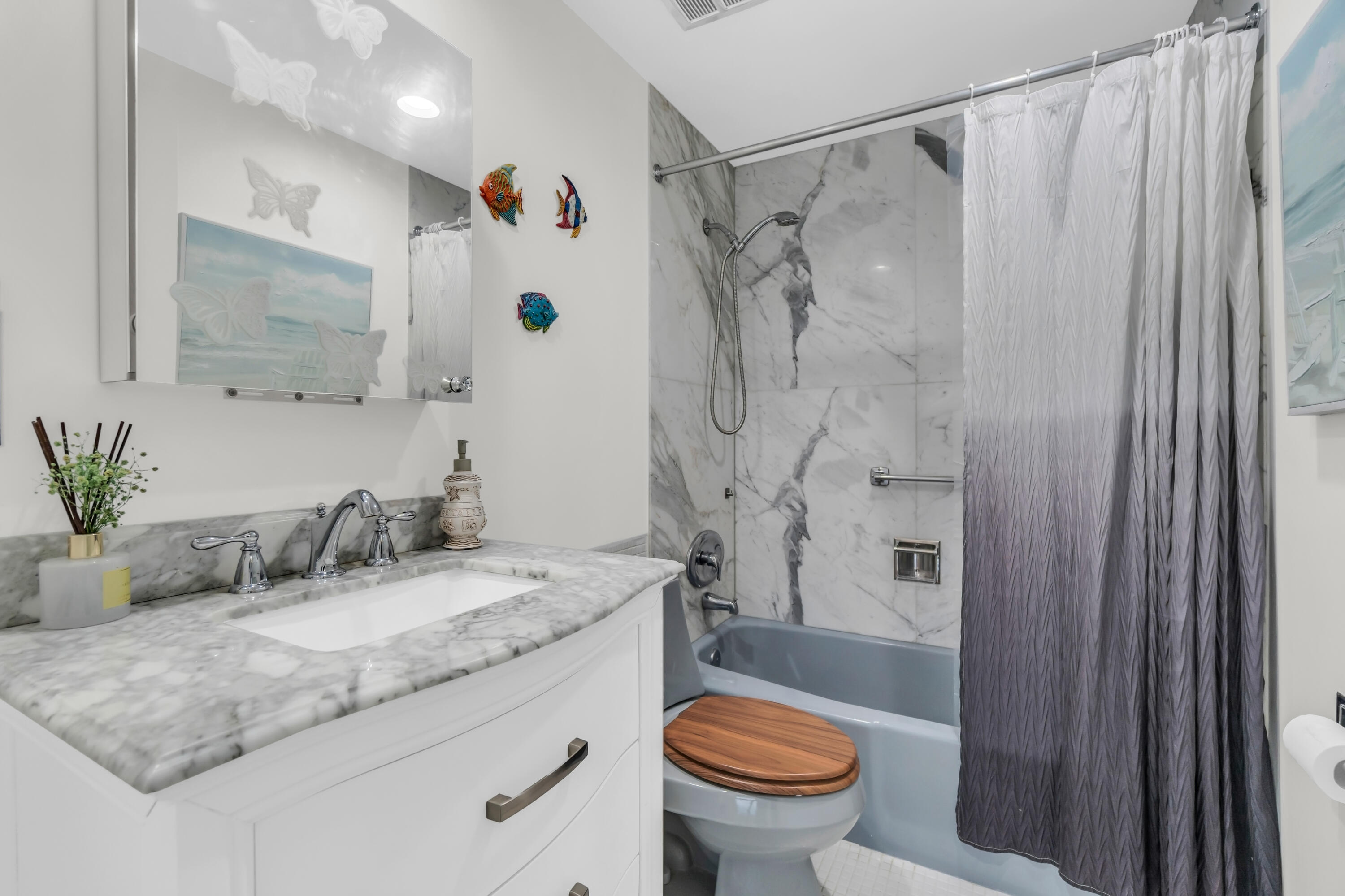 CORAL RIDGE TOWERS EAST CO-OP - Residential