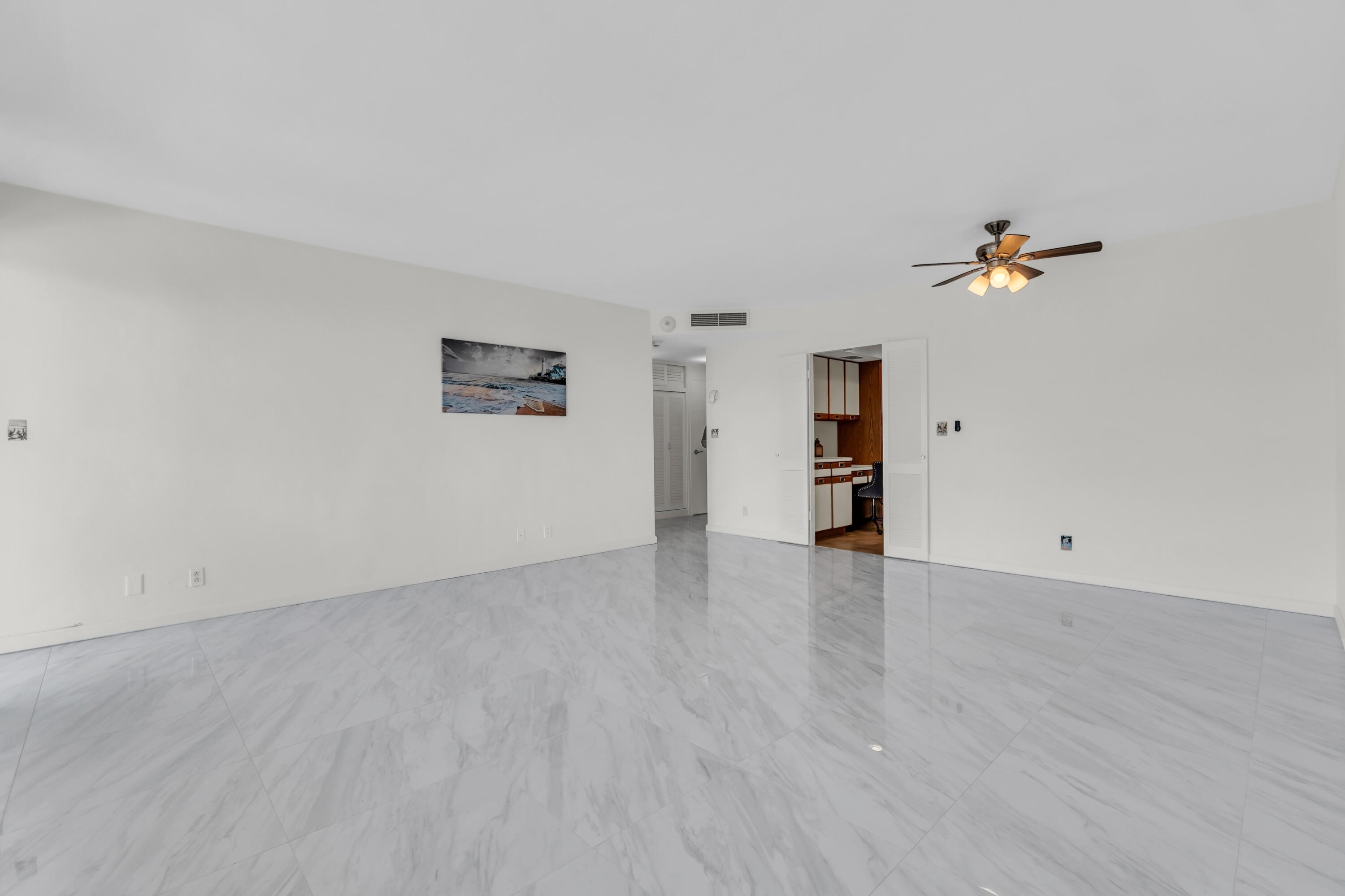 CORAL RIDGE TOWERS EAST CO-OP - Residential
