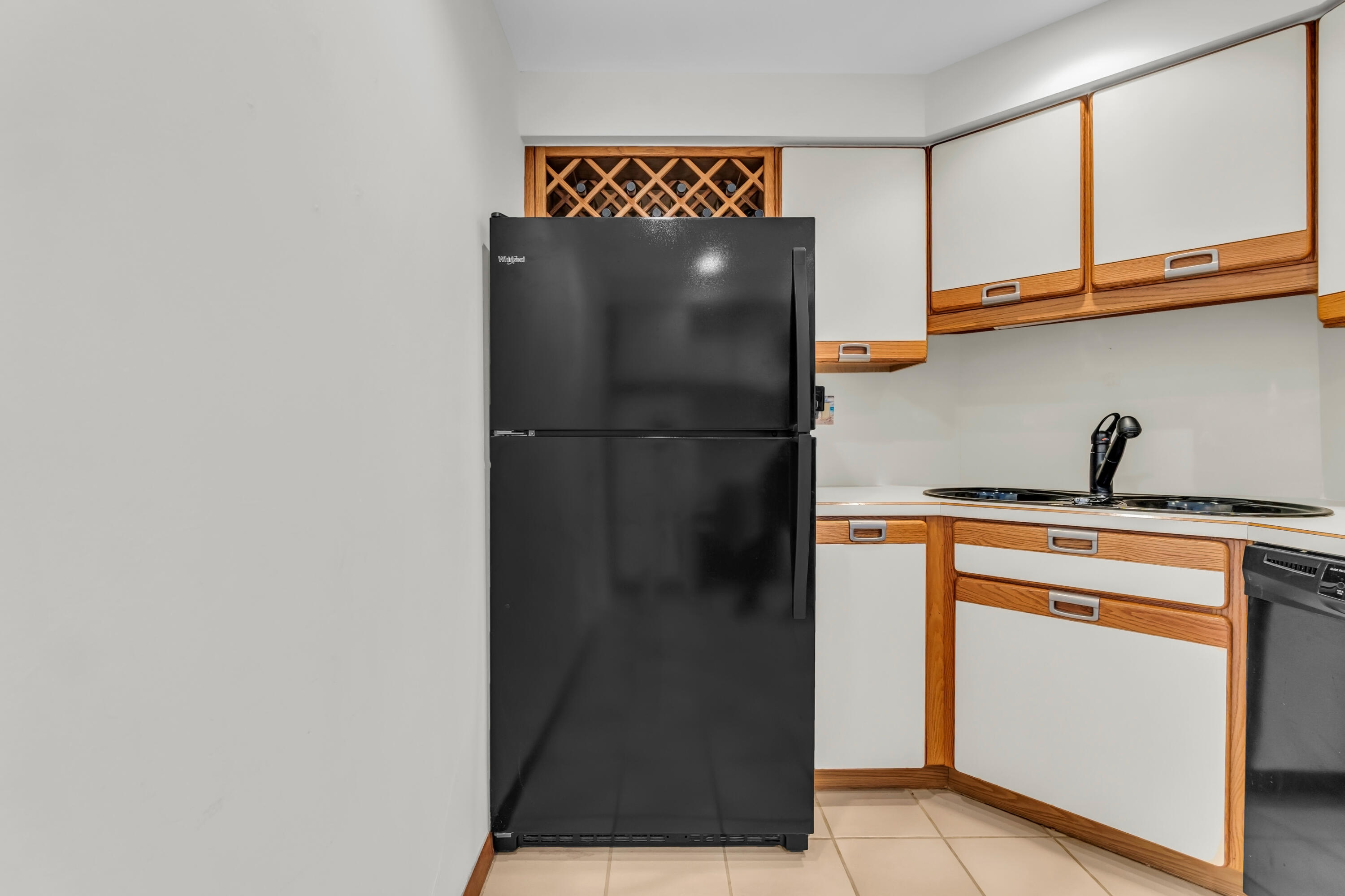CORAL RIDGE TOWERS EAST CO-OP - Residential