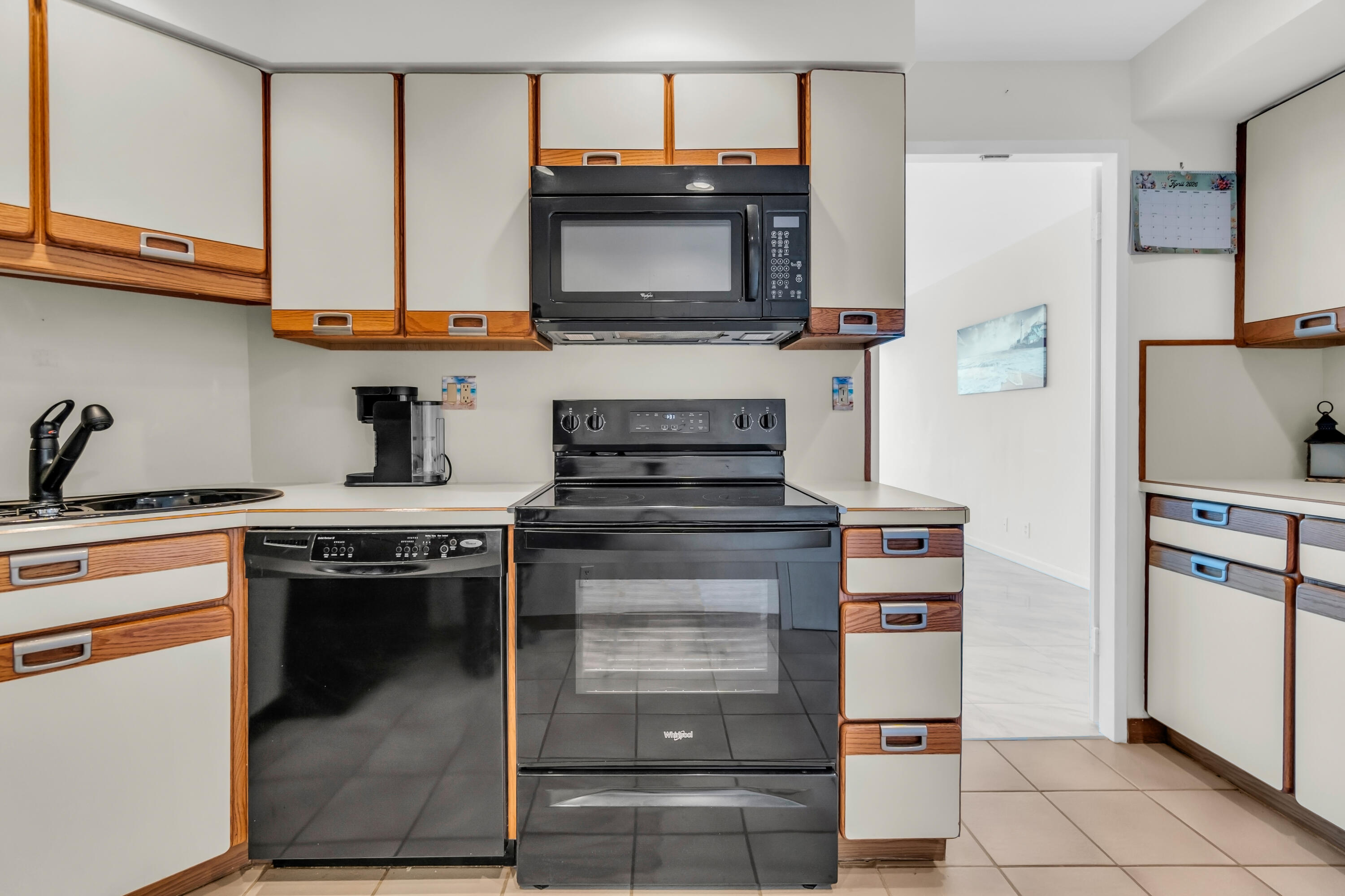 CORAL RIDGE TOWERS EAST CO-OP - Residential