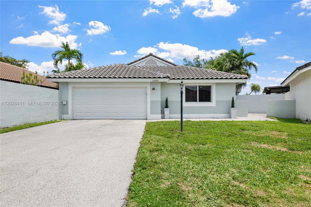 Photo of 15037 Brighton Lane, Davie, FL 33331 (MLS # A12026441)