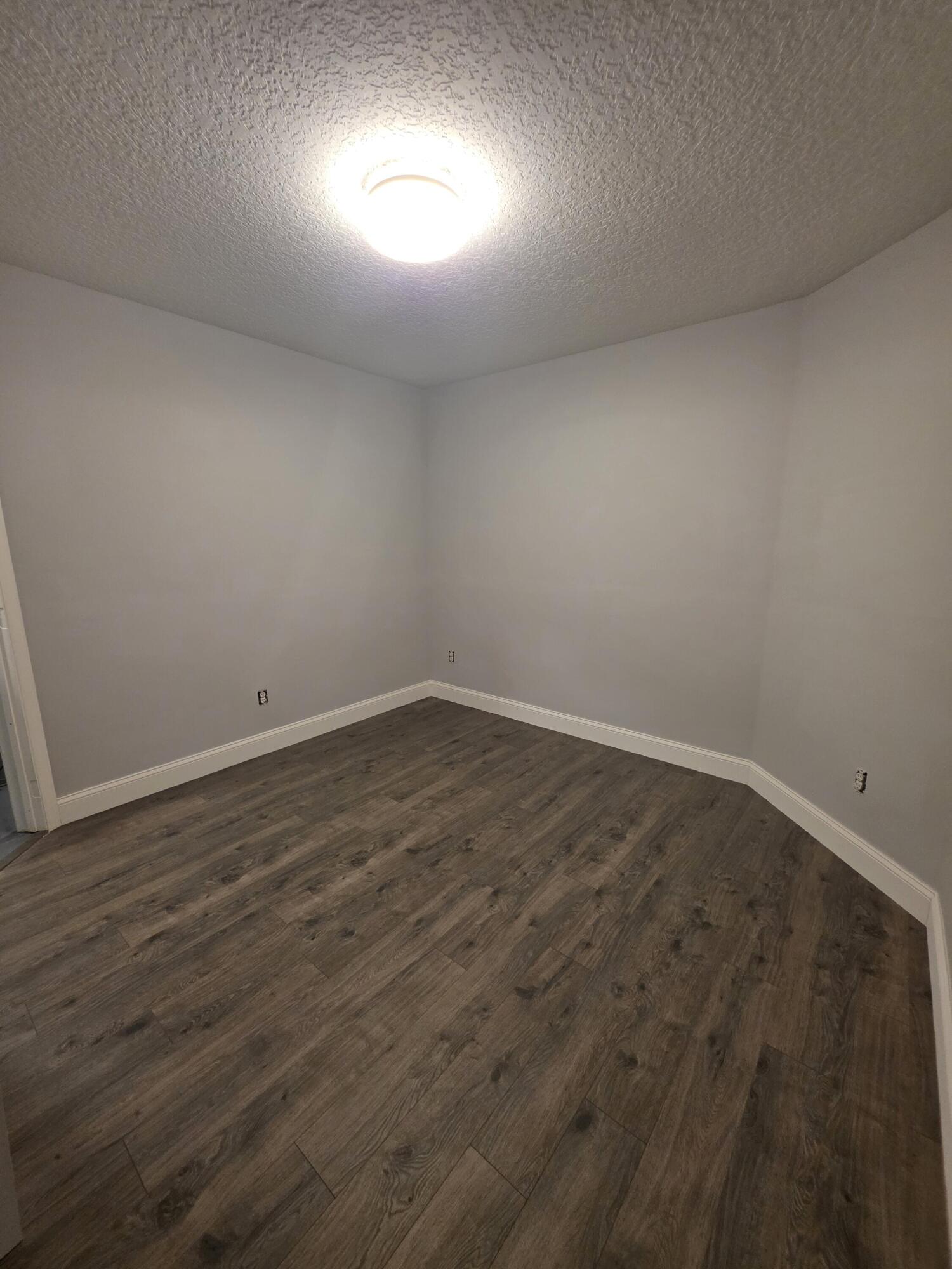 REGENCY LAKES AT COCONUT CREEK - Residential