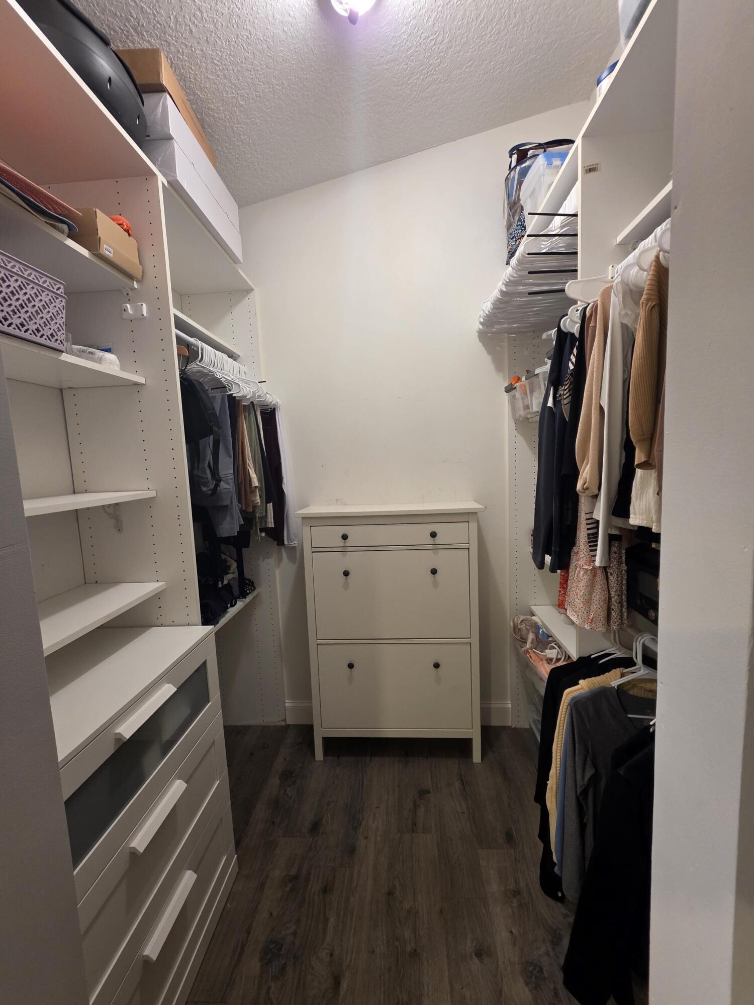 REGENCY LAKES AT COCONUT CREEK - Residential