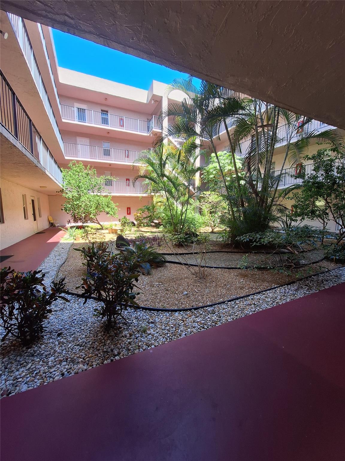 Somerset 1 Condo - Residential Lease