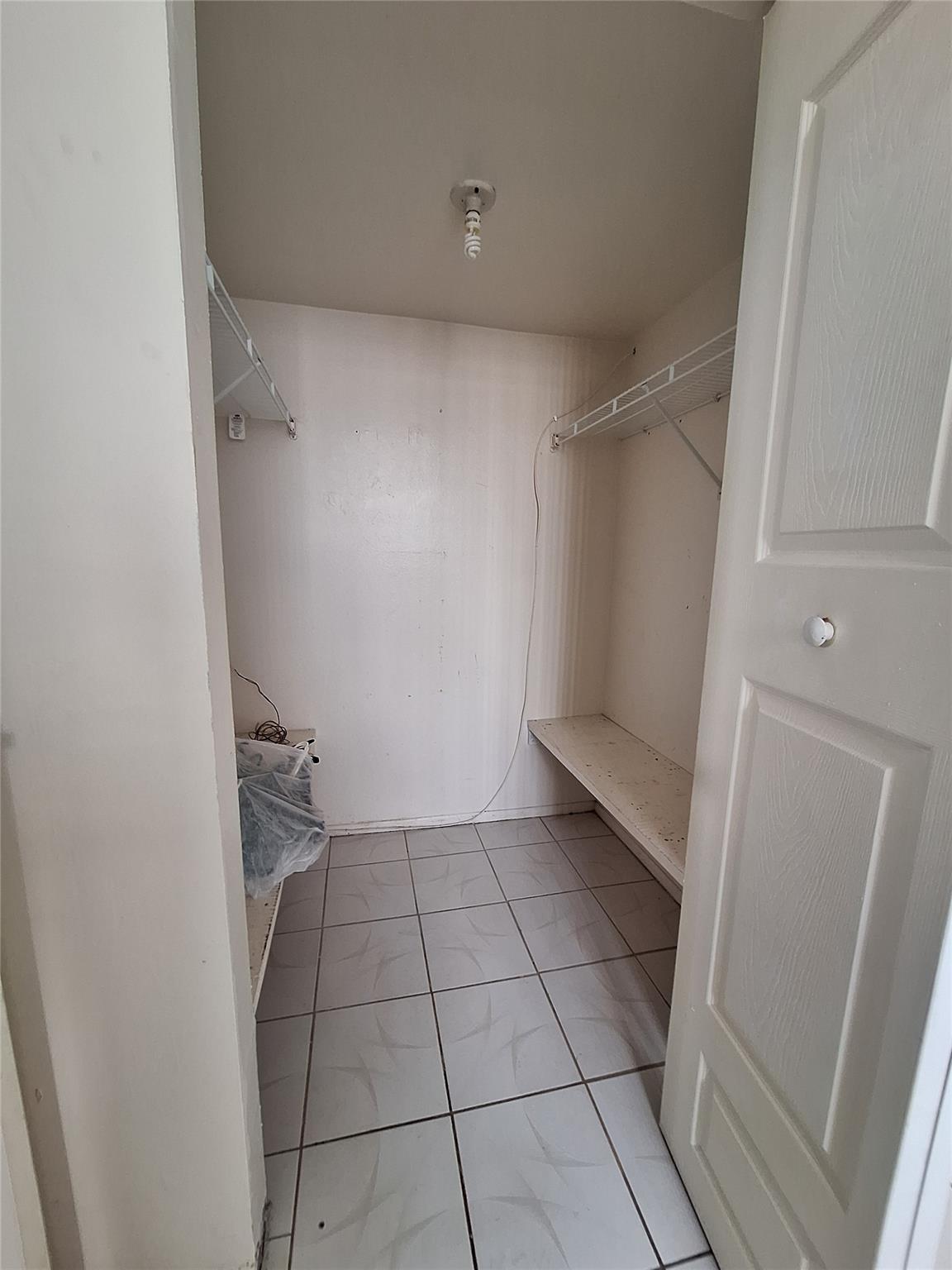 Somerset 1 Condo - Residential Lease