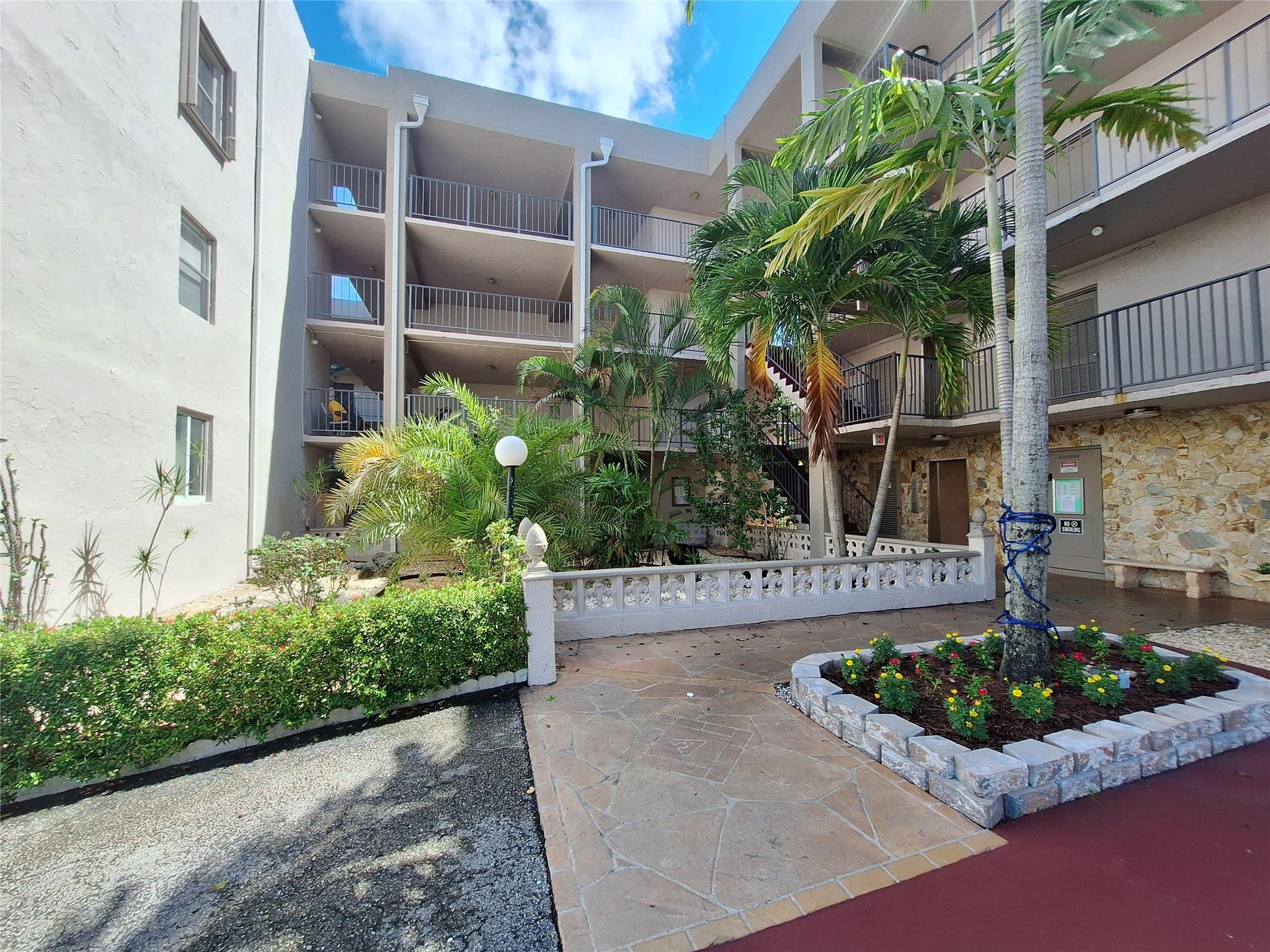 Somerset 1 Condo - Residential Lease