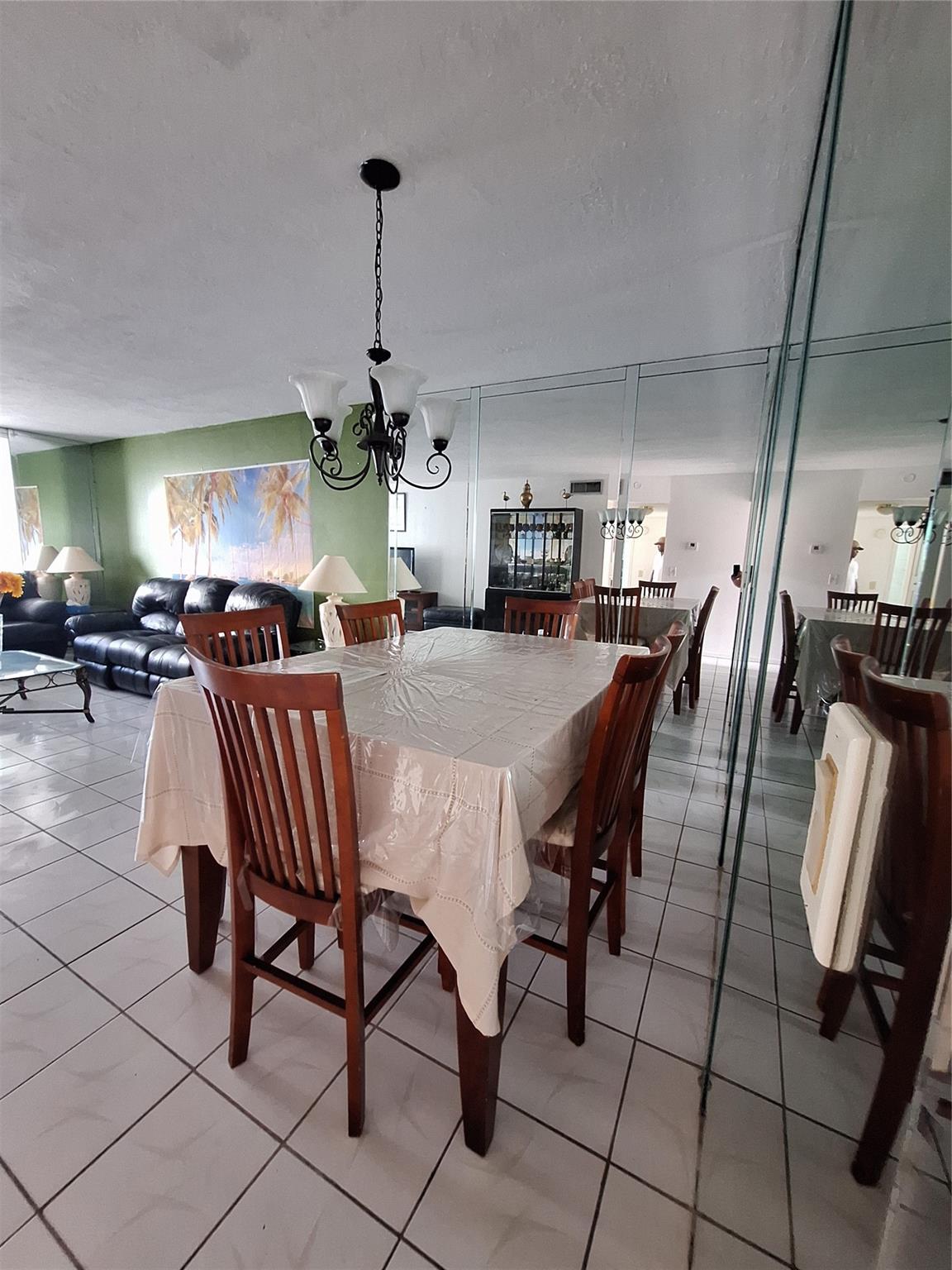 Somerset 1 Condo - Residential Lease