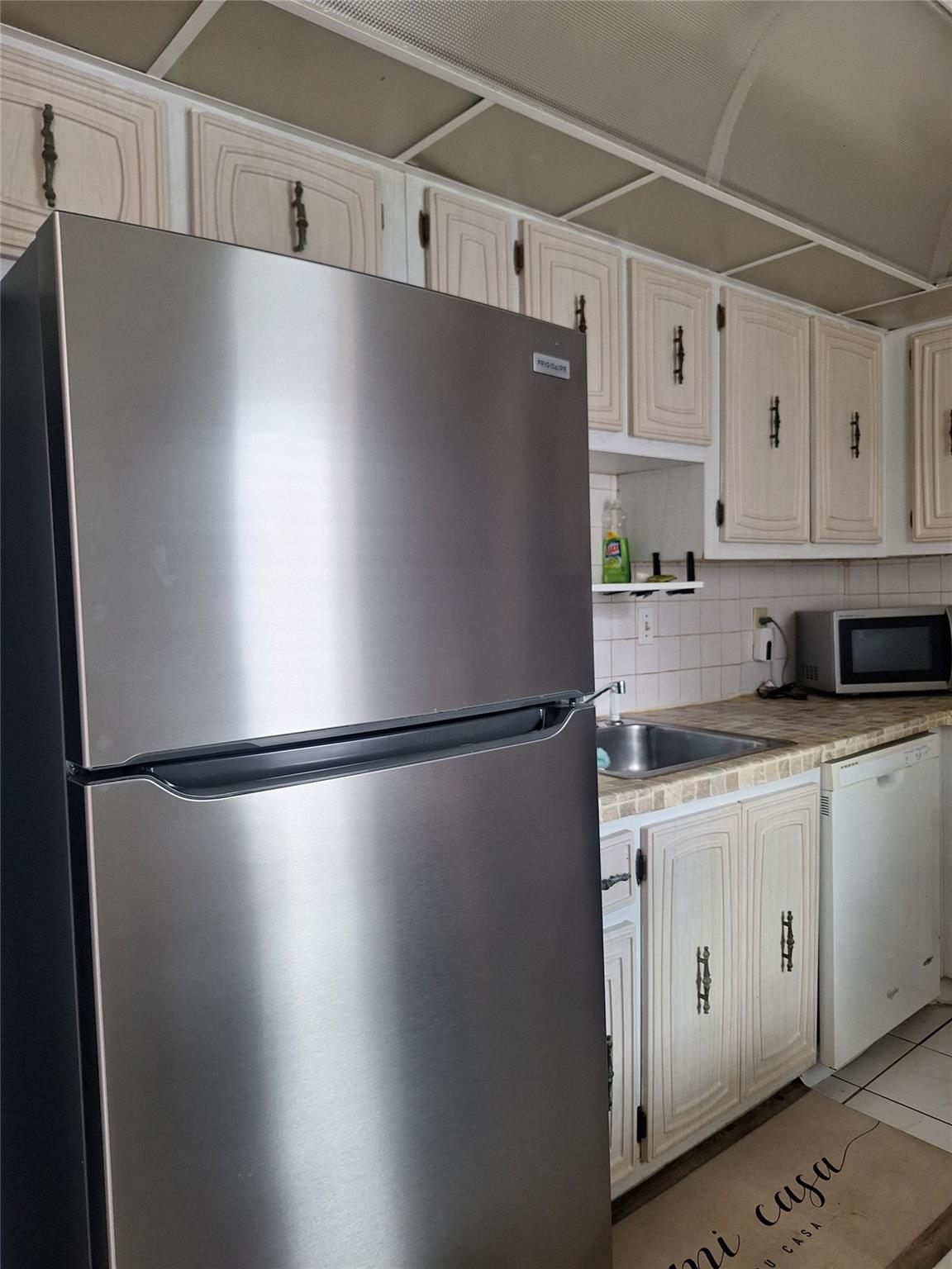 Somerset 1 Condo - Residential Lease