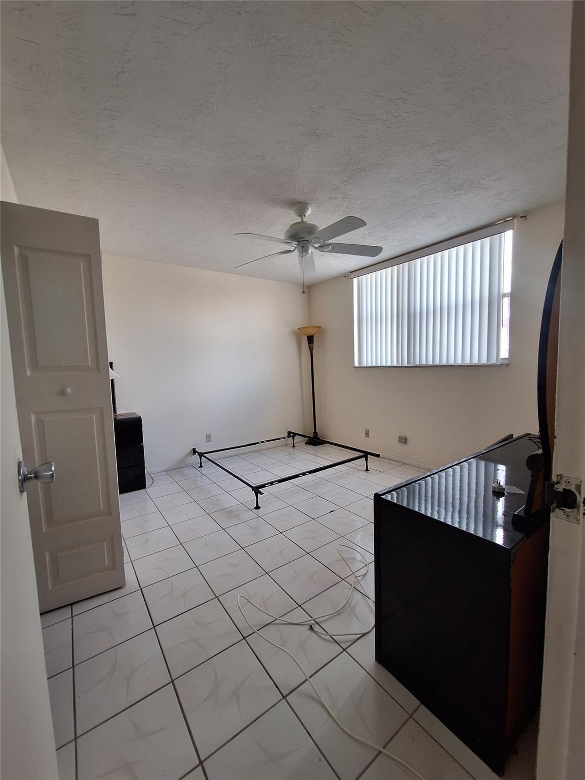 Somerset 1 Condo - Residential Lease