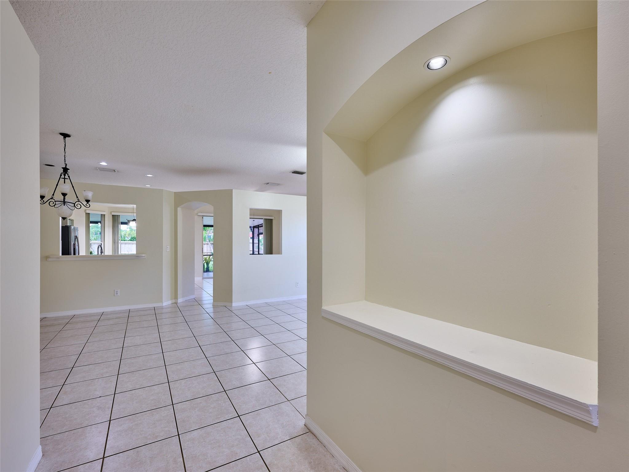 7793 Manor Forest Ln