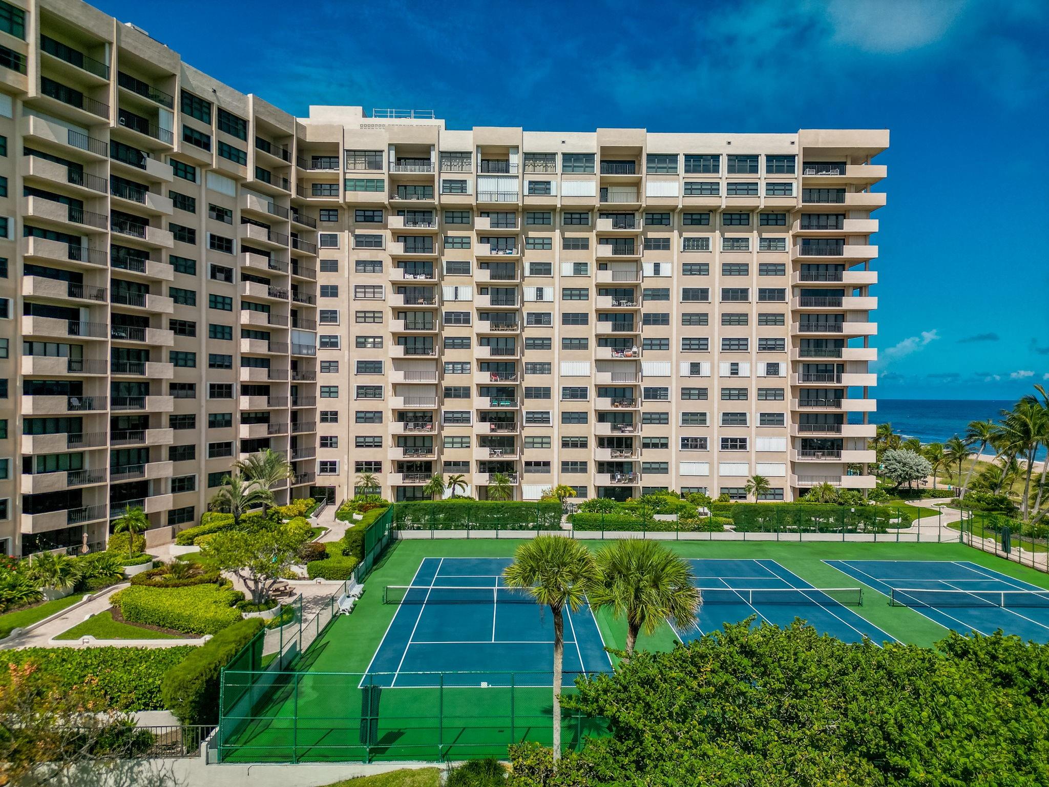 SEA RANCH CLUB - Residential