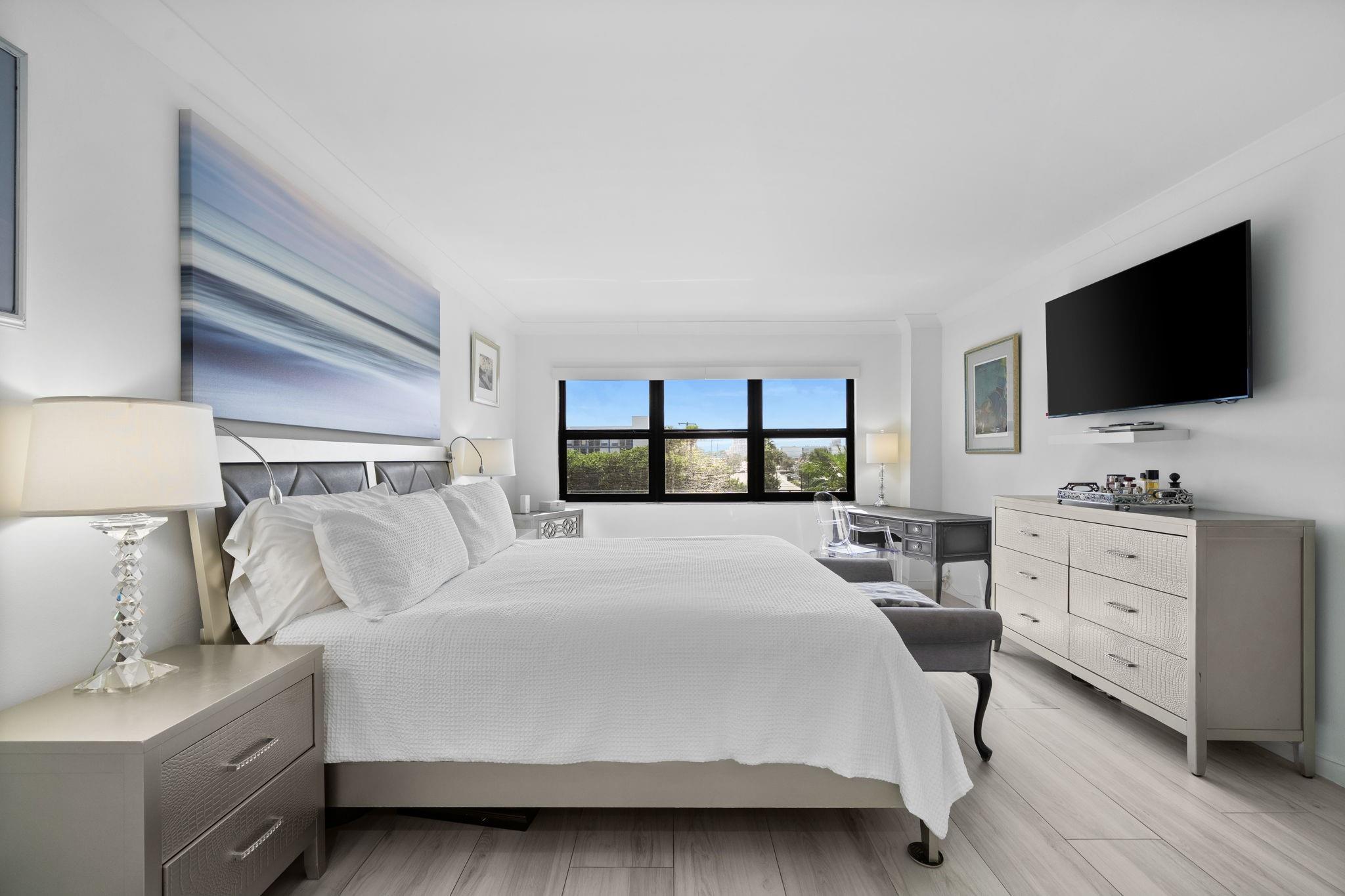 SEA RANCH CLUB - Residential