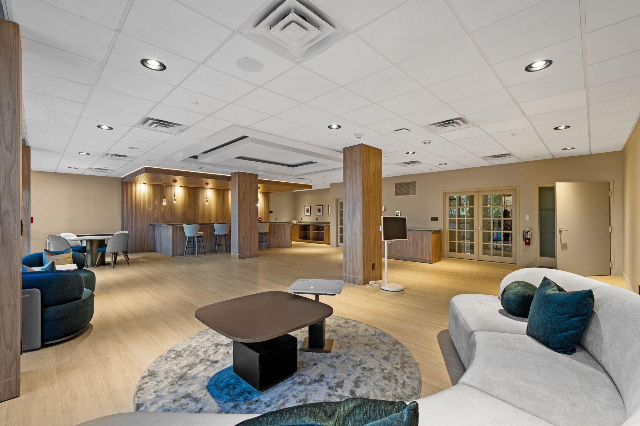 SEA RANCH CLUB - Residential