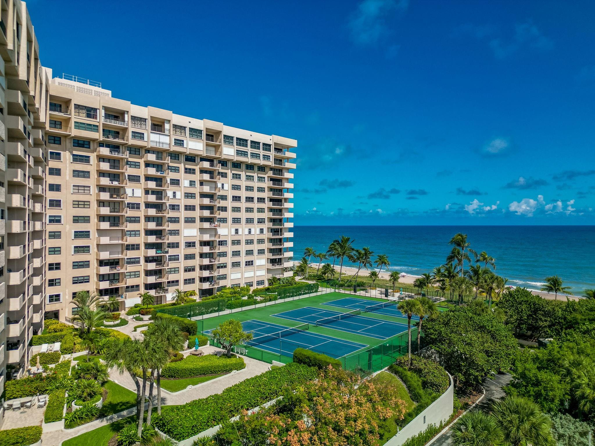 SEA RANCH CLUB - Residential