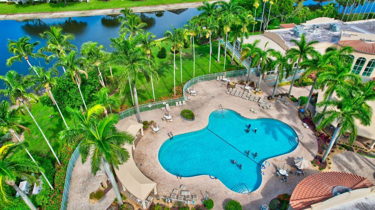 CORAL LAKES 12 - Residential