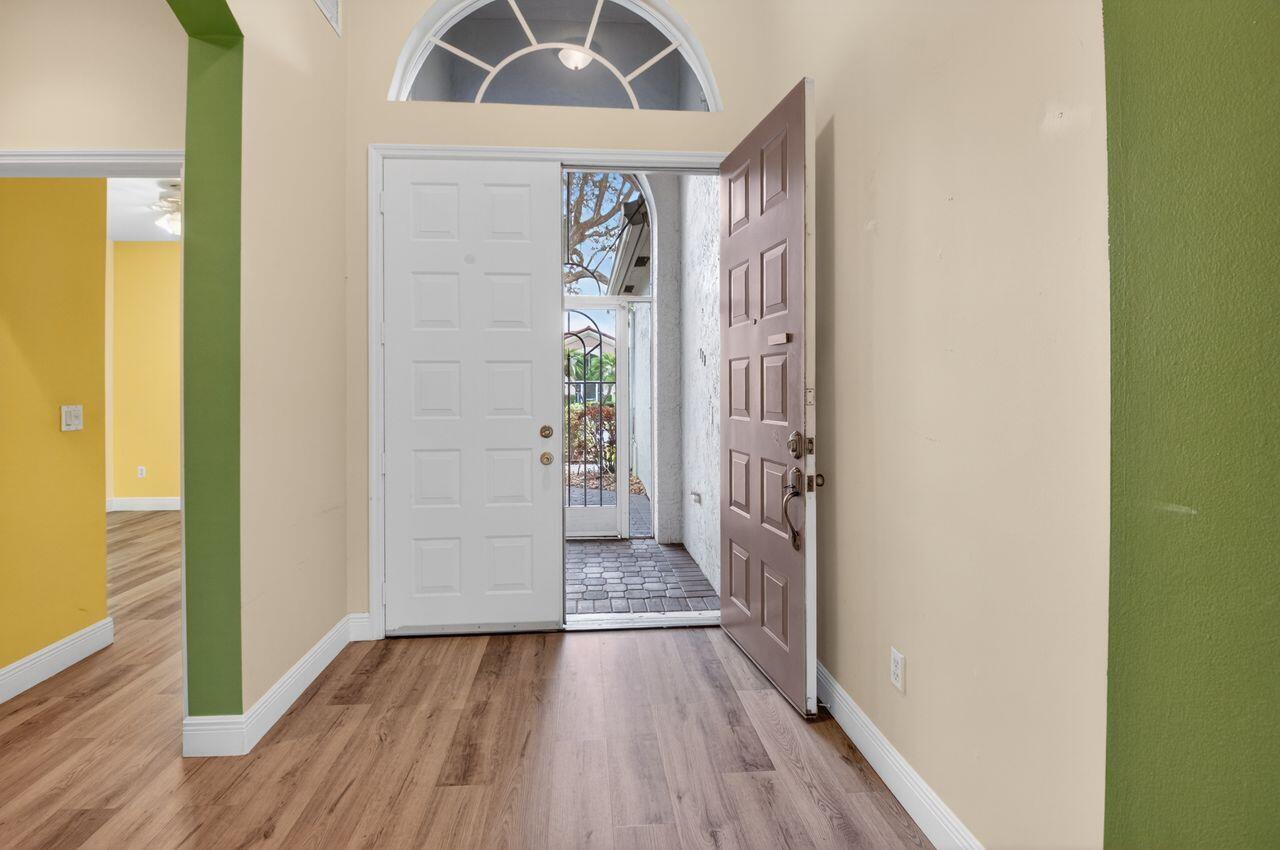 CORAL LAKES 12 - Residential