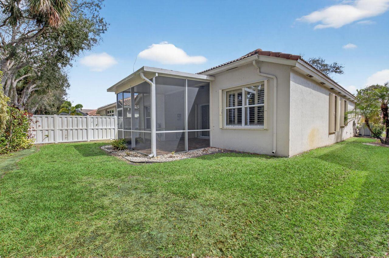 CORAL LAKES 12 - Residential