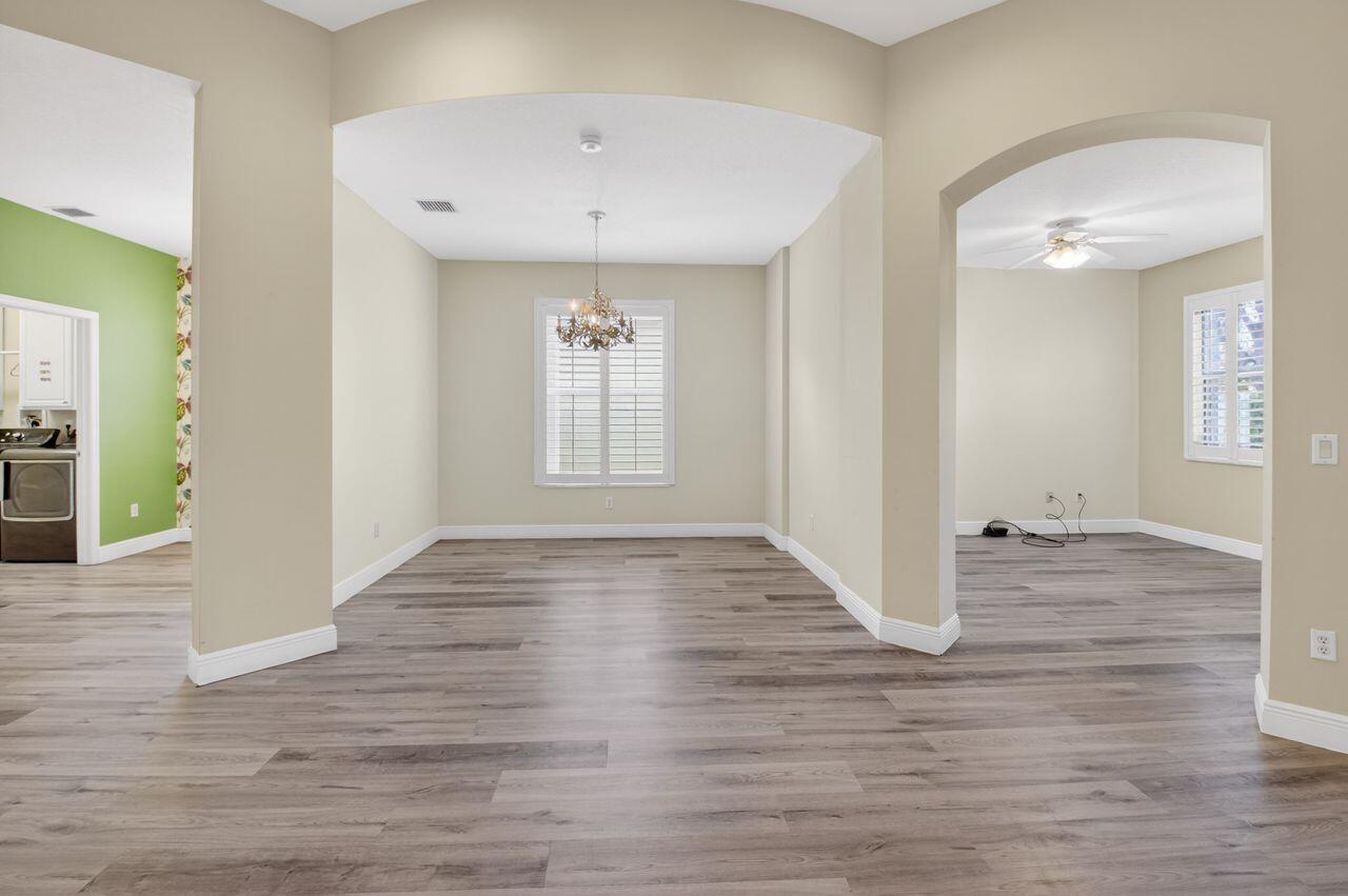 CORAL LAKES 12 - Residential