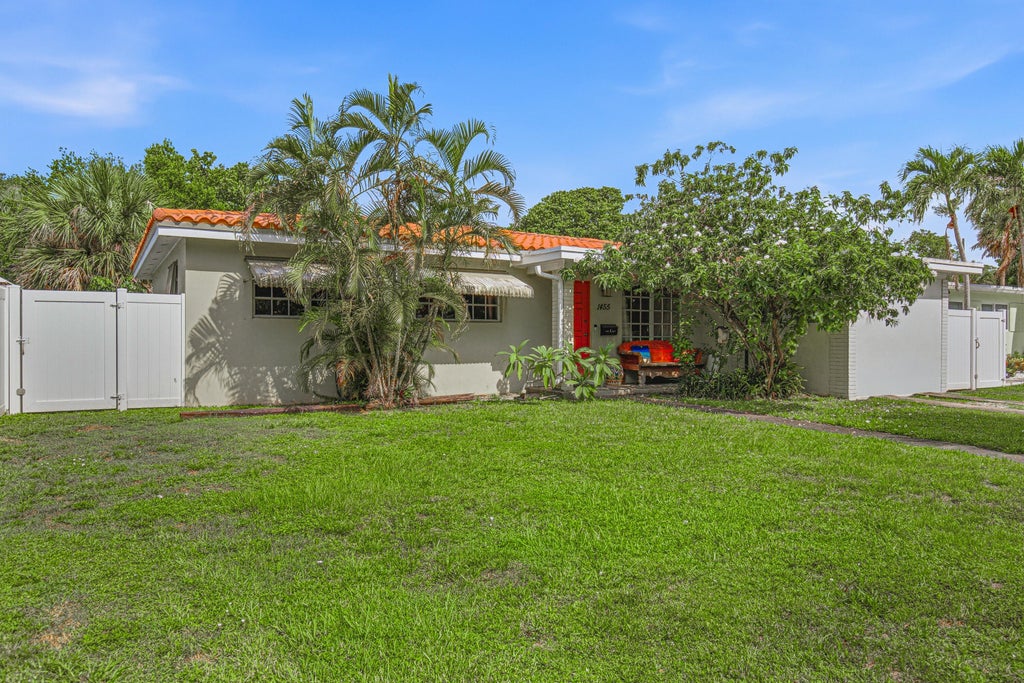 Photo of 1455 SW 16th Terrace, Fort Lauderdale, FL 33312 (MLS # B26046498)