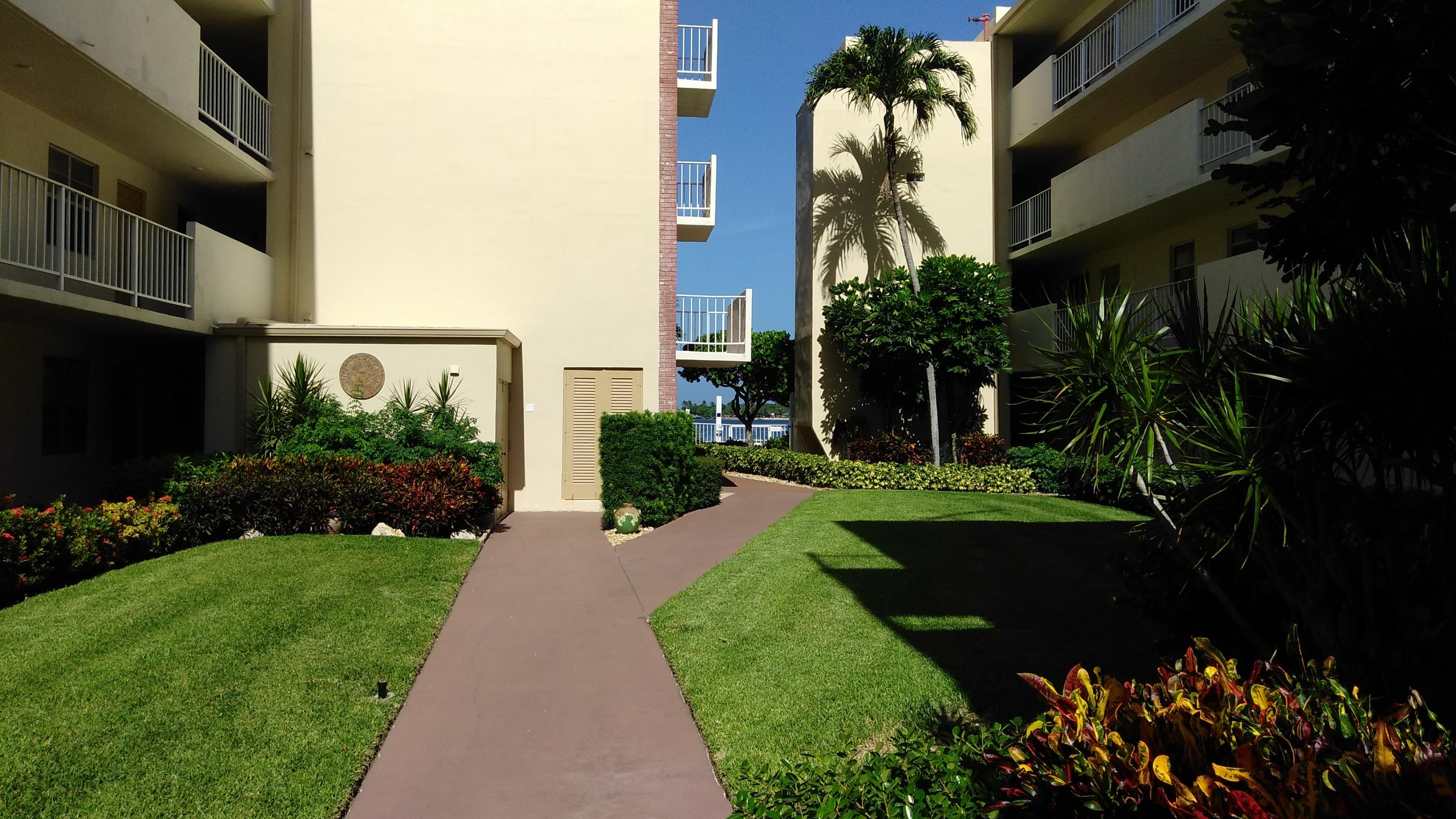 SEACREST VILLAS CONDO - Residential