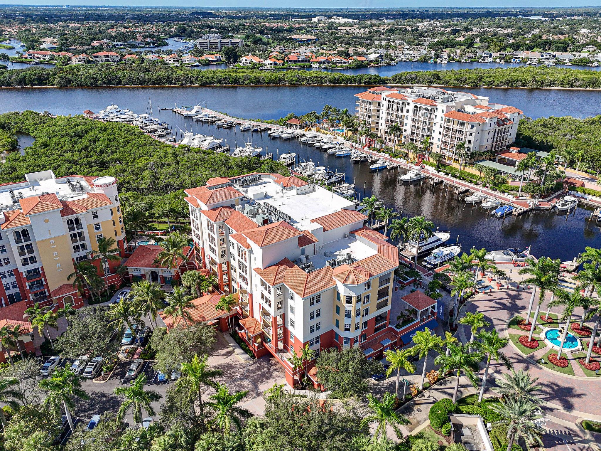 JUPITER YACHT CLUB - Residential