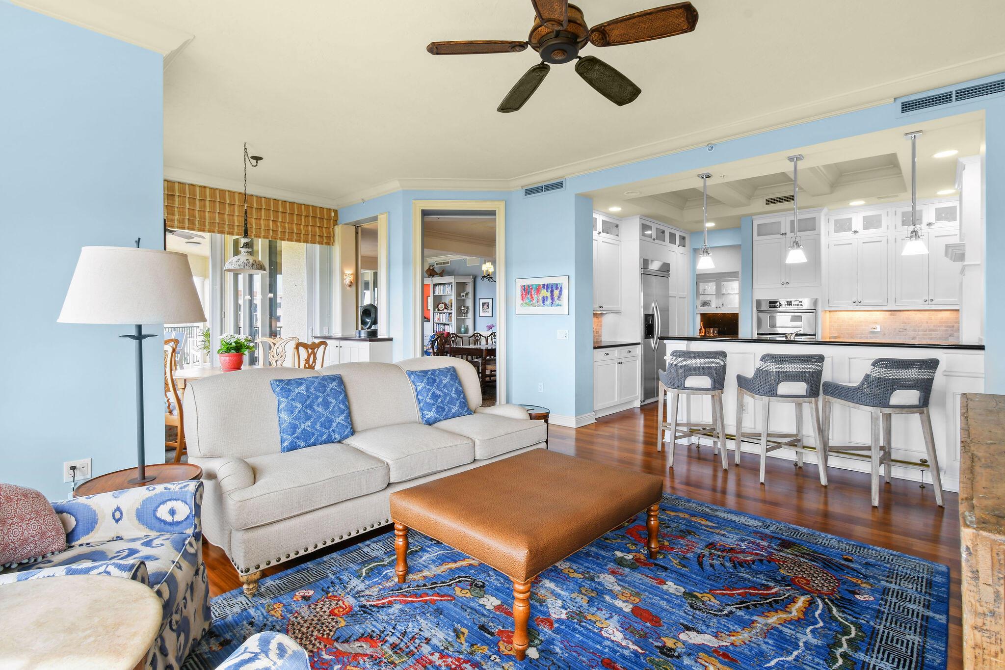 JUPITER YACHT CLUB - Residential