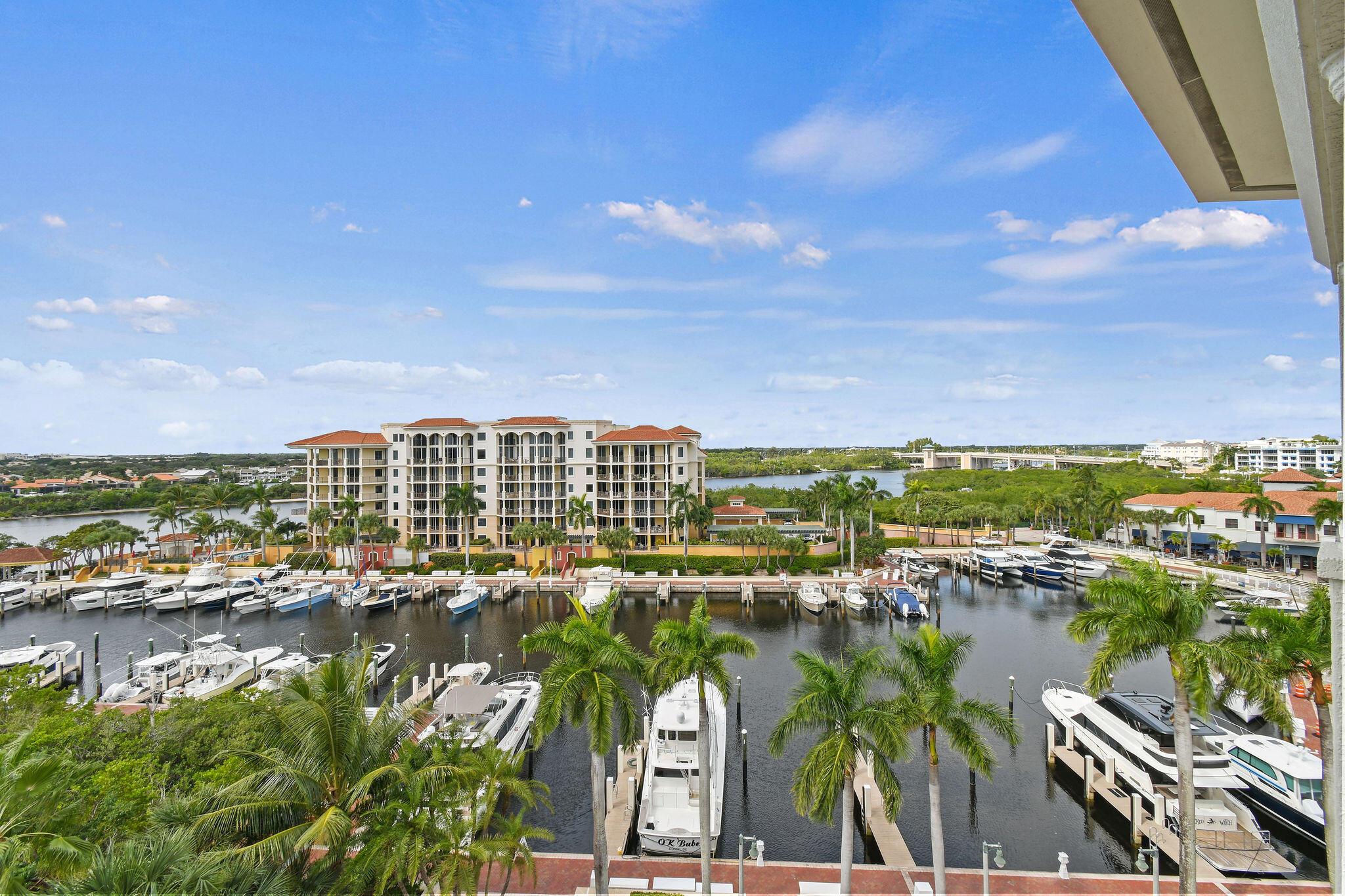 JUPITER YACHT CLUB - Residential