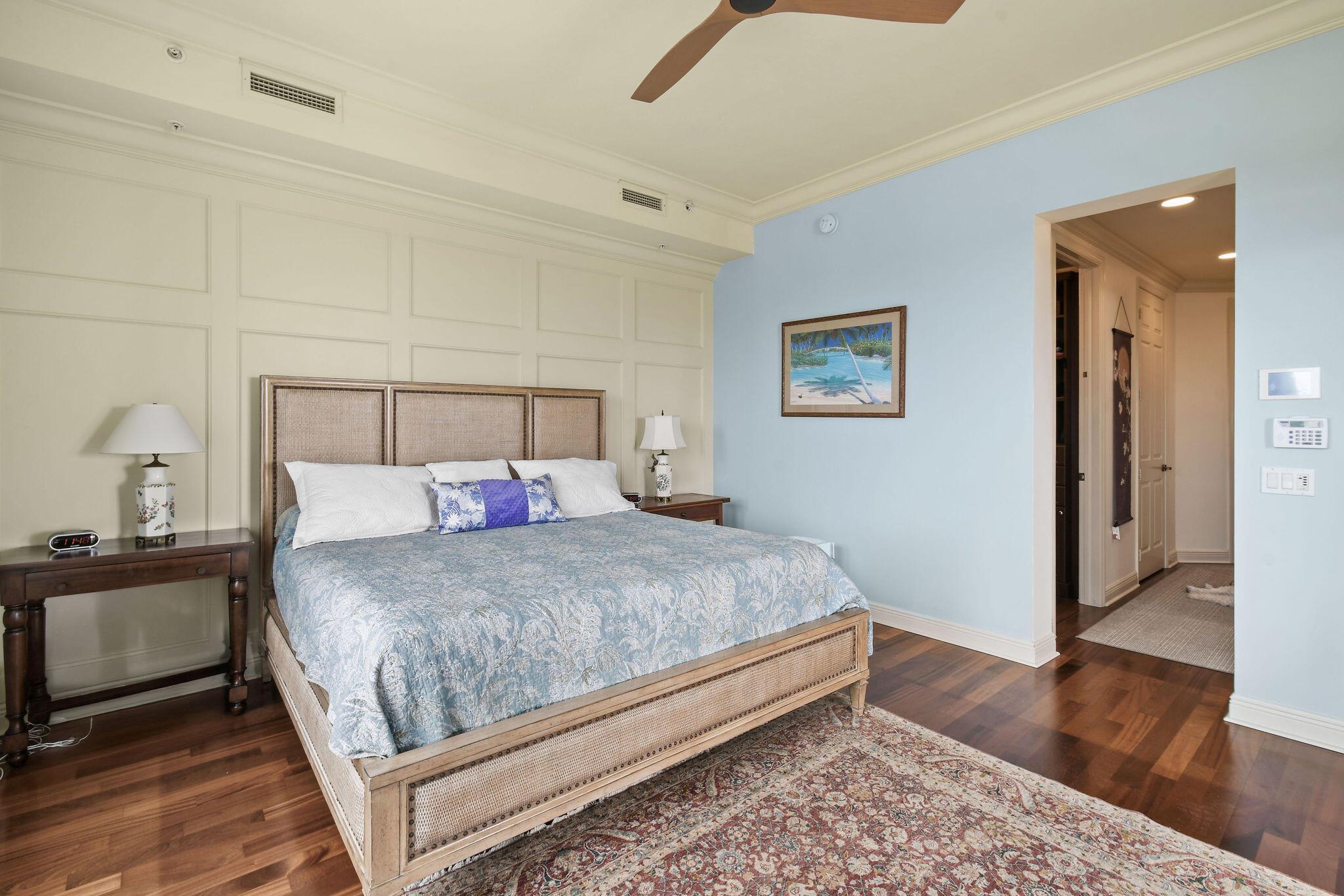 JUPITER YACHT CLUB - Residential