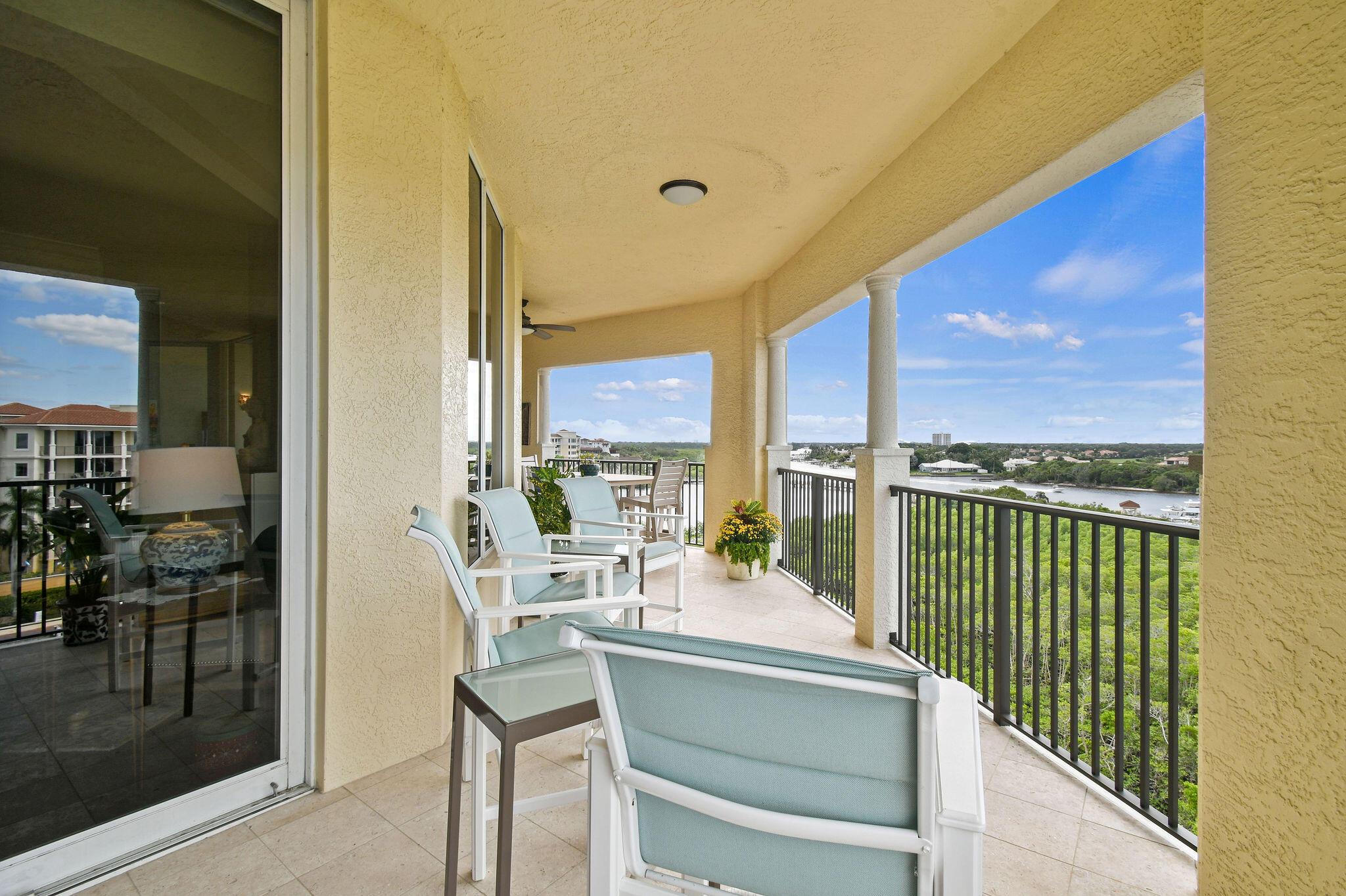 JUPITER YACHT CLUB - Residential