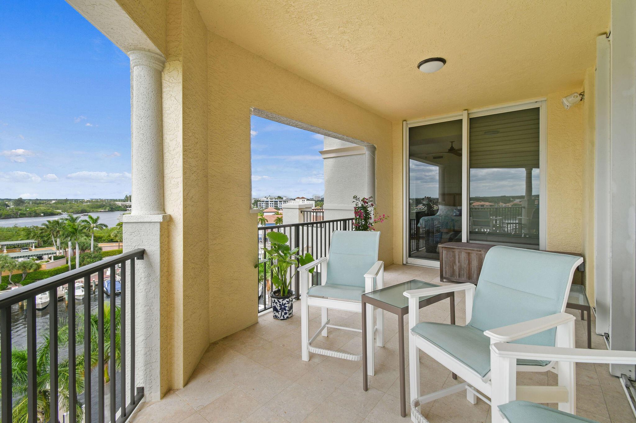 JUPITER YACHT CLUB - Residential